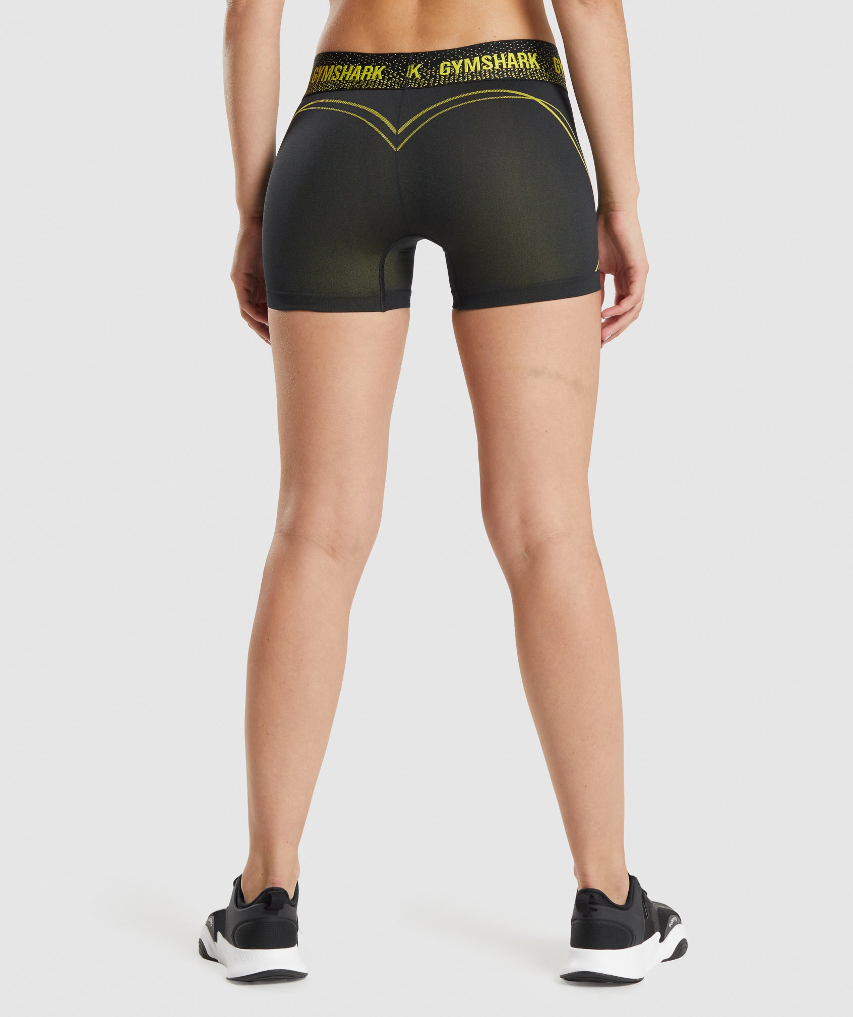 gymshark-apex-seamless-low-rise-shorts-black-yellow-aw21