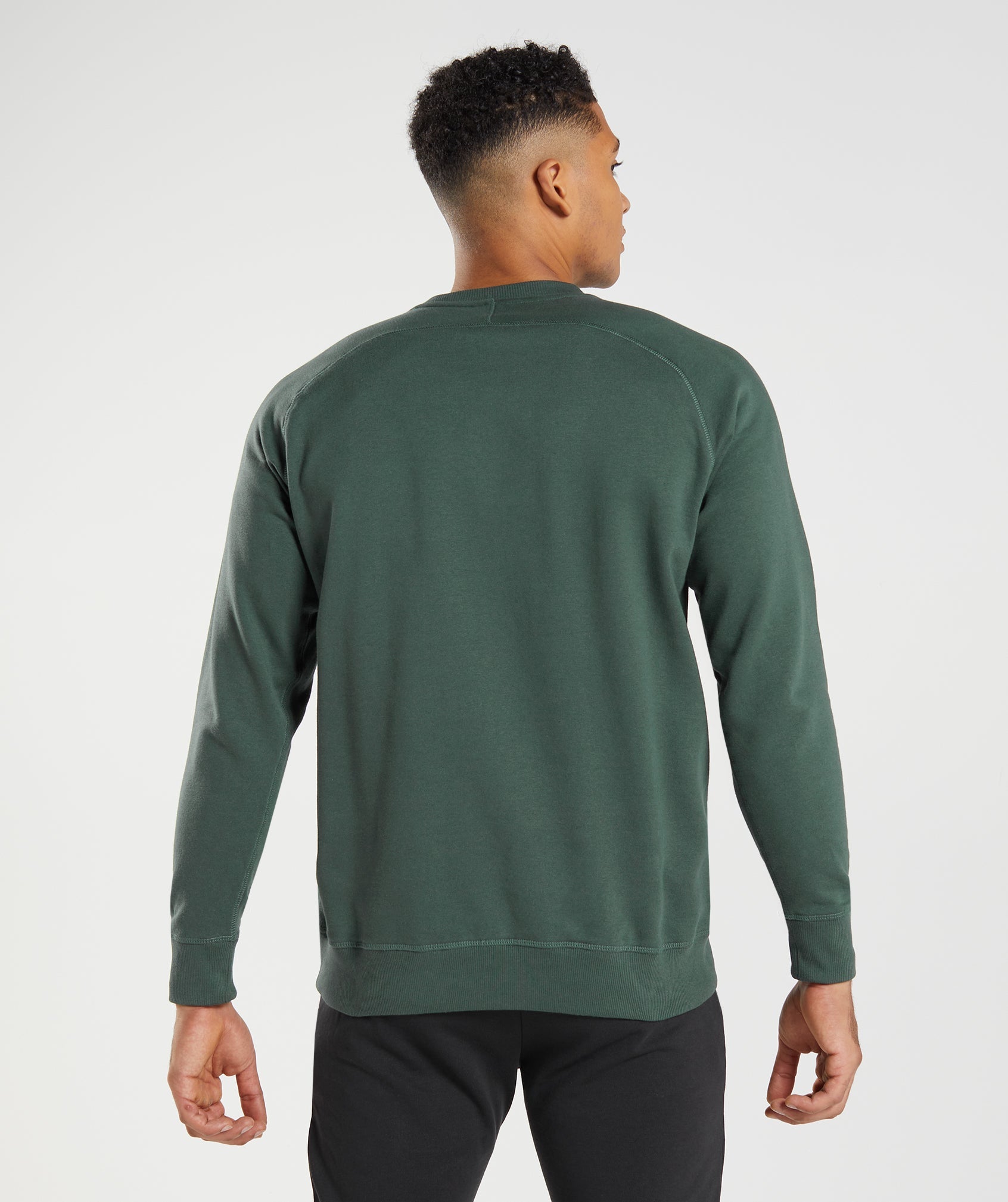 gymshark-apollo-crew-obsidian-green-white-logo-aw22
