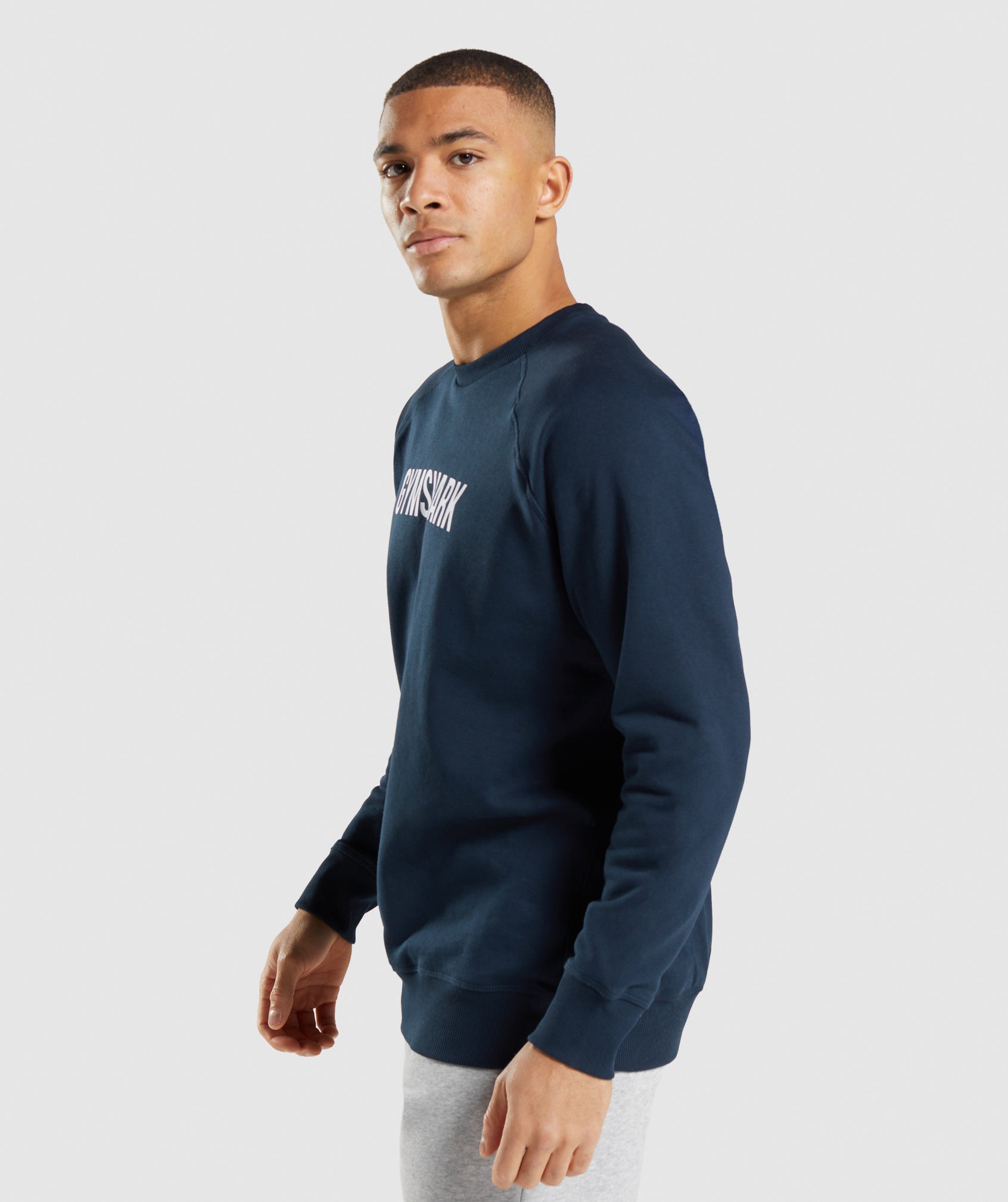 gymshark-apollo-crew-navy-ss22