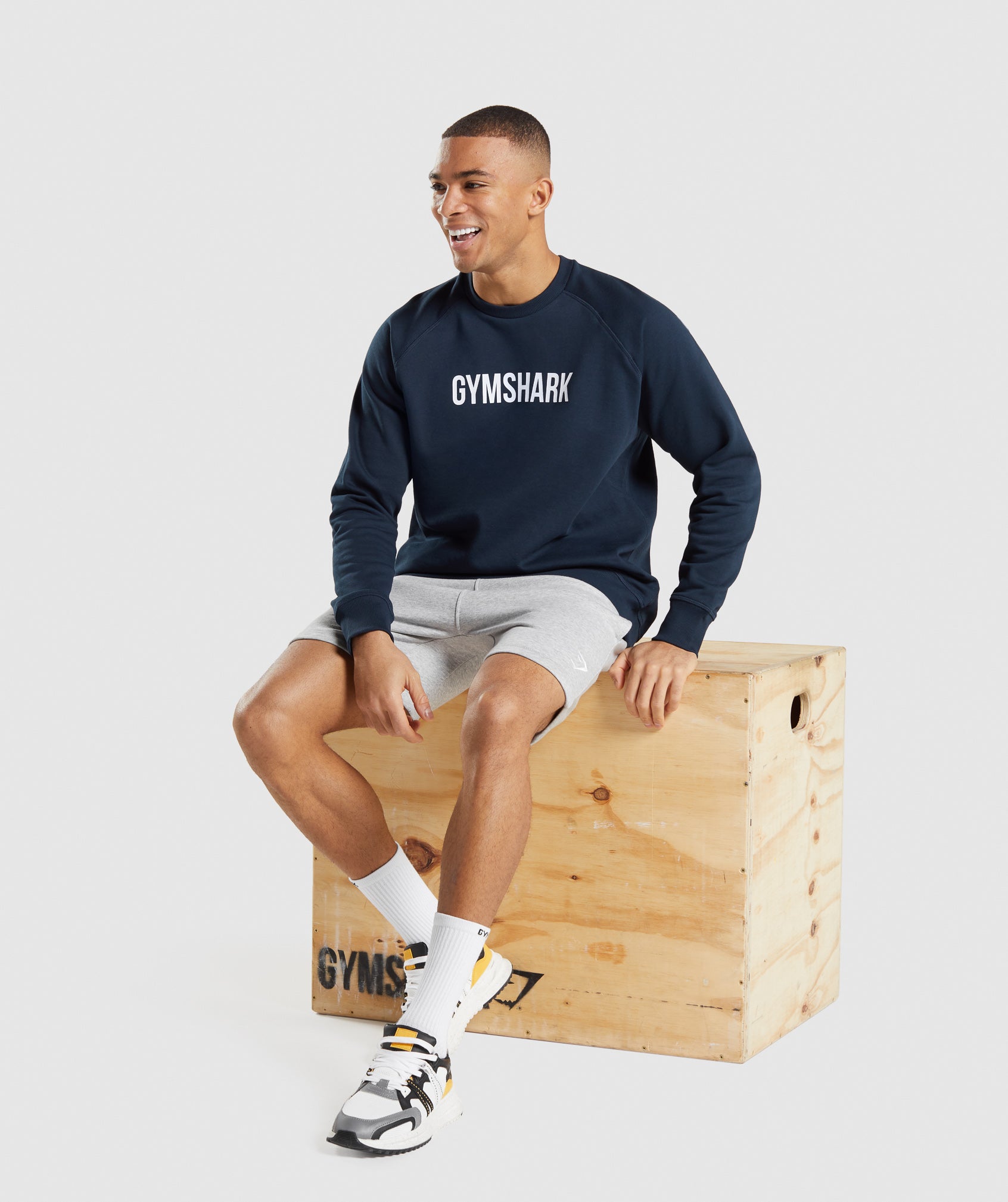 gymshark-apollo-crew-navy-ss22