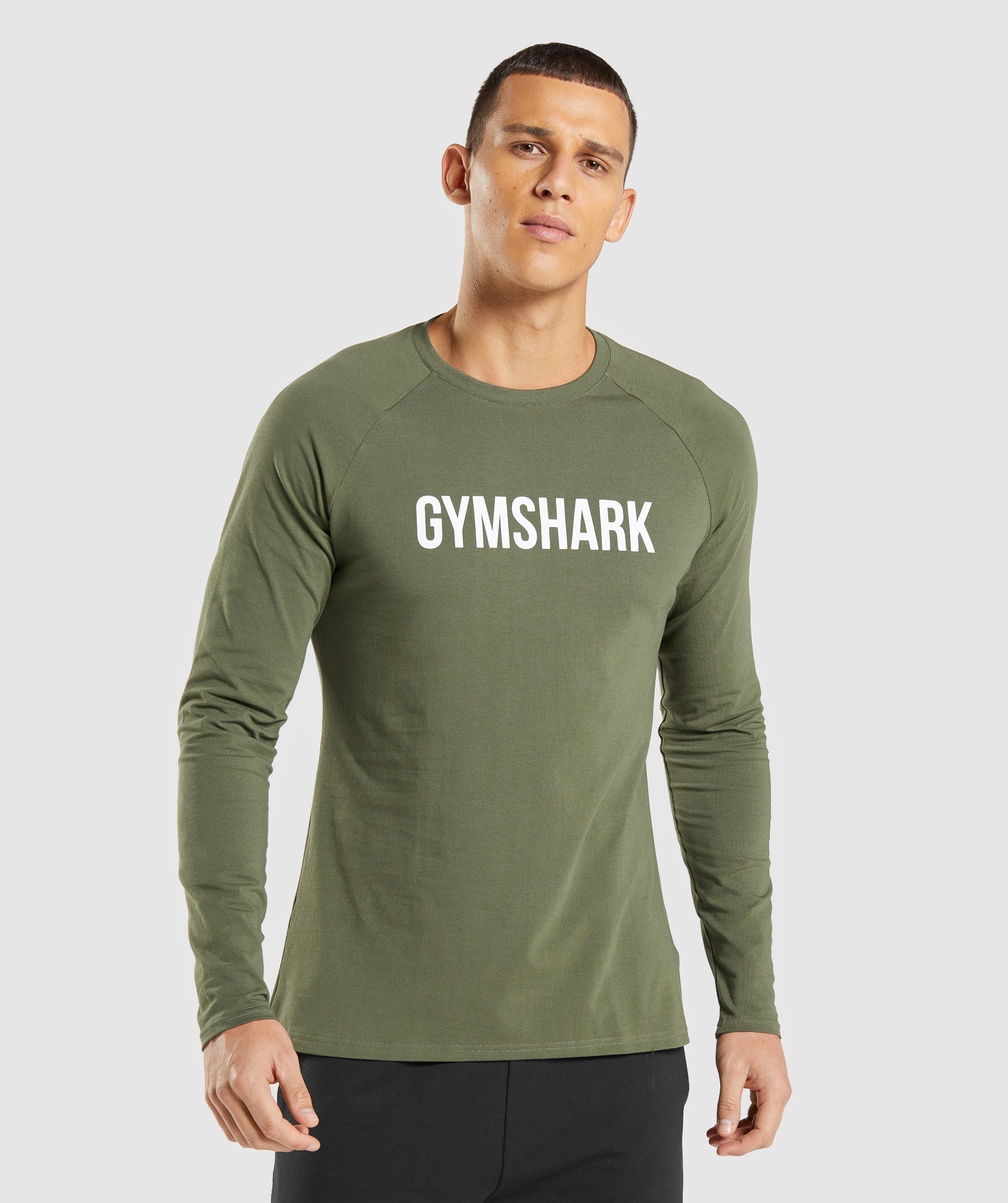 gymshark-apollo-long-sleeve-t-shirt-core-olive-ss22