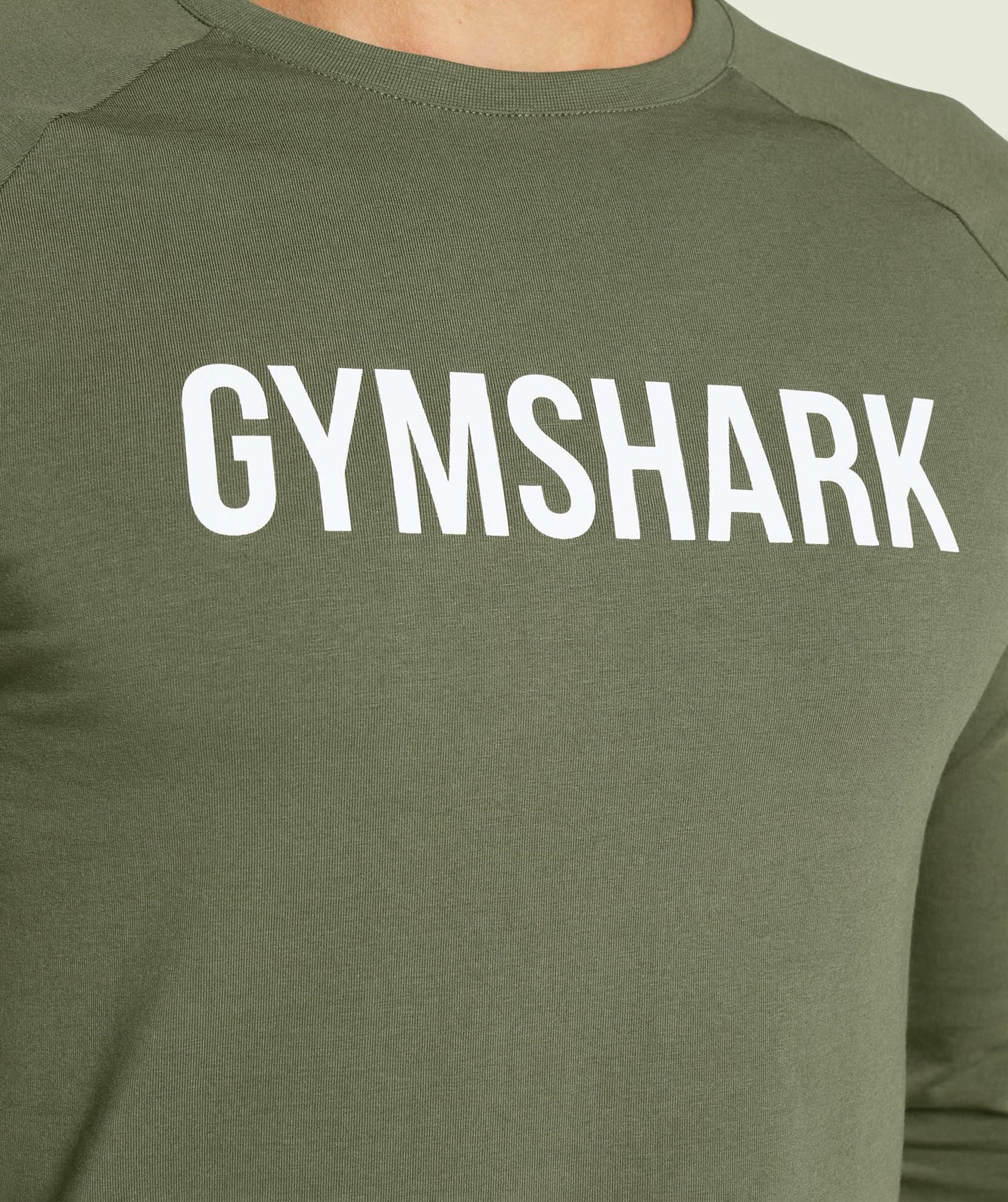 gymshark-apollo-long-sleeve-t-shirt-core-olive-ss22