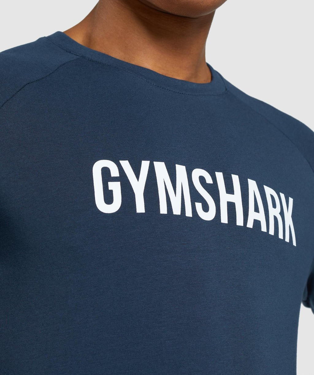gymshark-apollo-muscle-fit-long-sleeve-t-shirt-navy-ss22