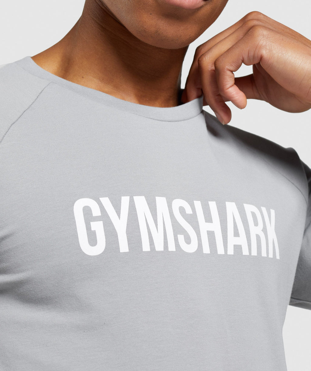 gymshark-apollo-long-sleeve-t-shirt-smokey-grey-ss22