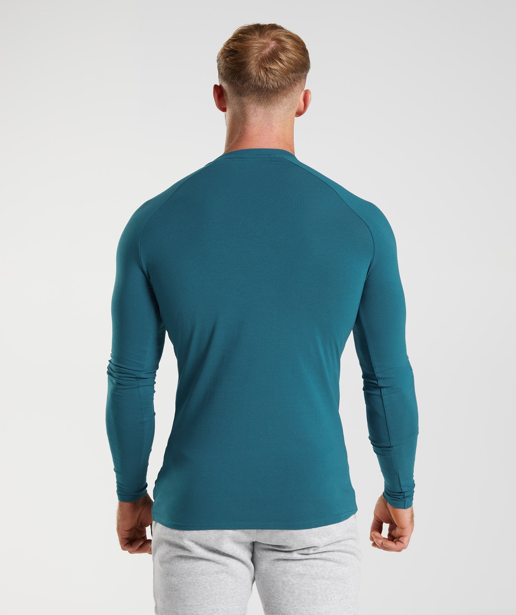 gymshark-apollo-long-sleeve-t-shirt-atlantic-blue-aw22