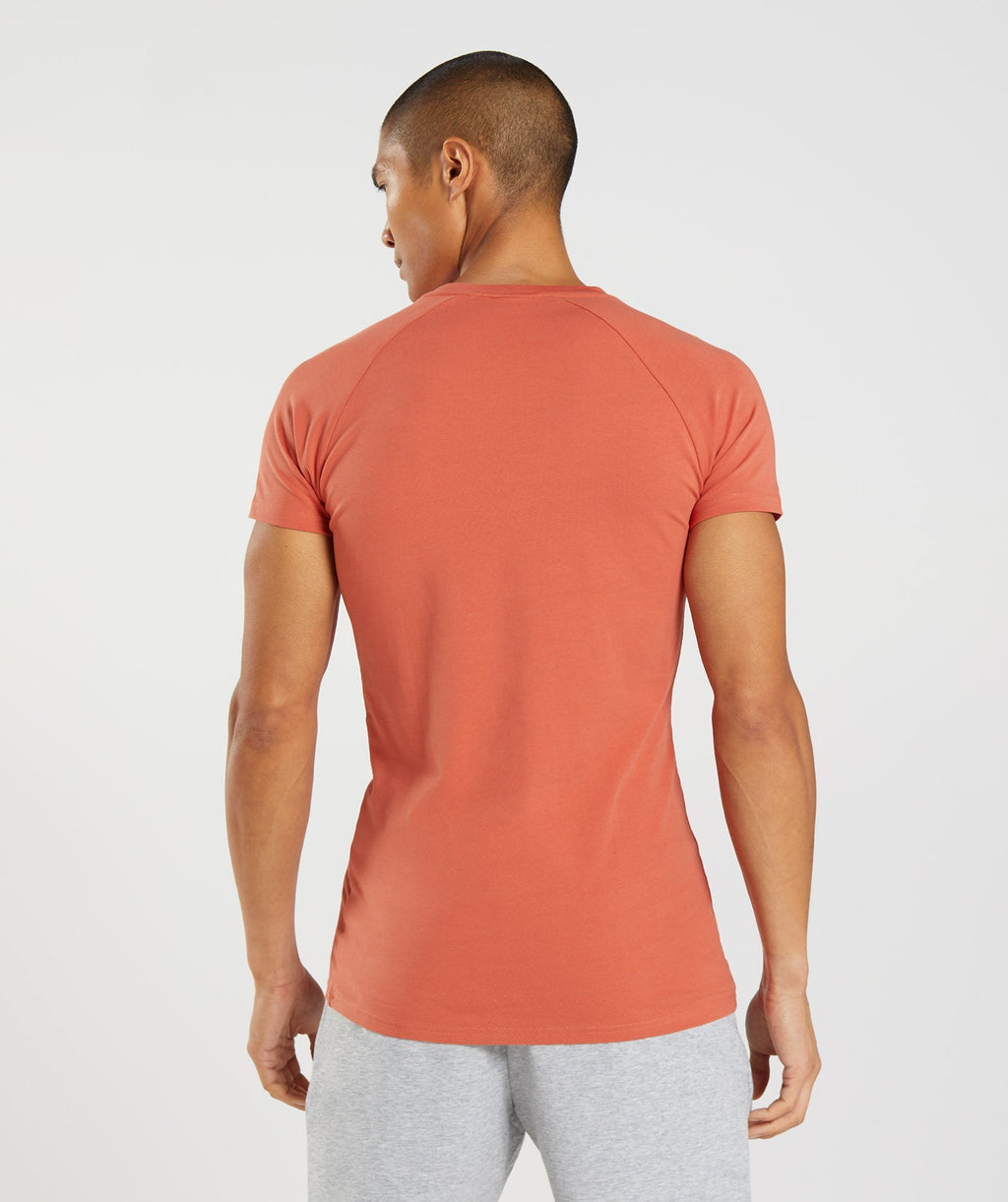 gymshark-apollo-muscle-fit-t-shirt-storm-red-aw22