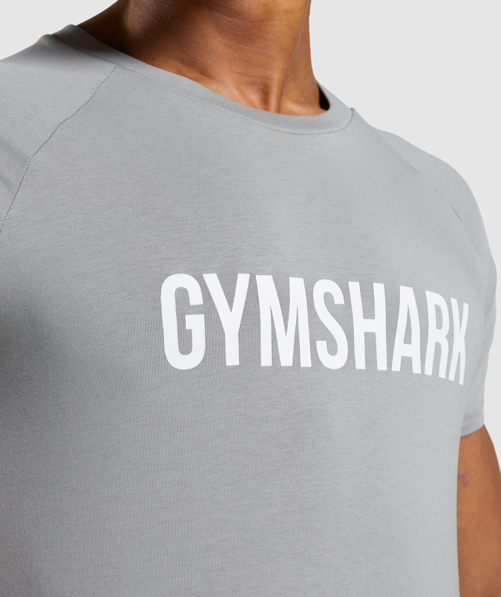 gymshark-apollo-muscle-fit-t-shirt-smokey-grey-ss22