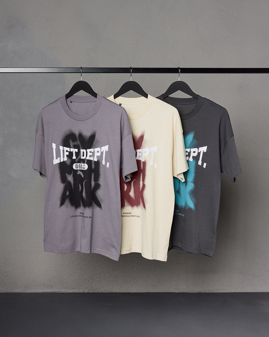 gymshark-lifting-dept-graffiti-t-shirt-asphalt-grey-ss24
