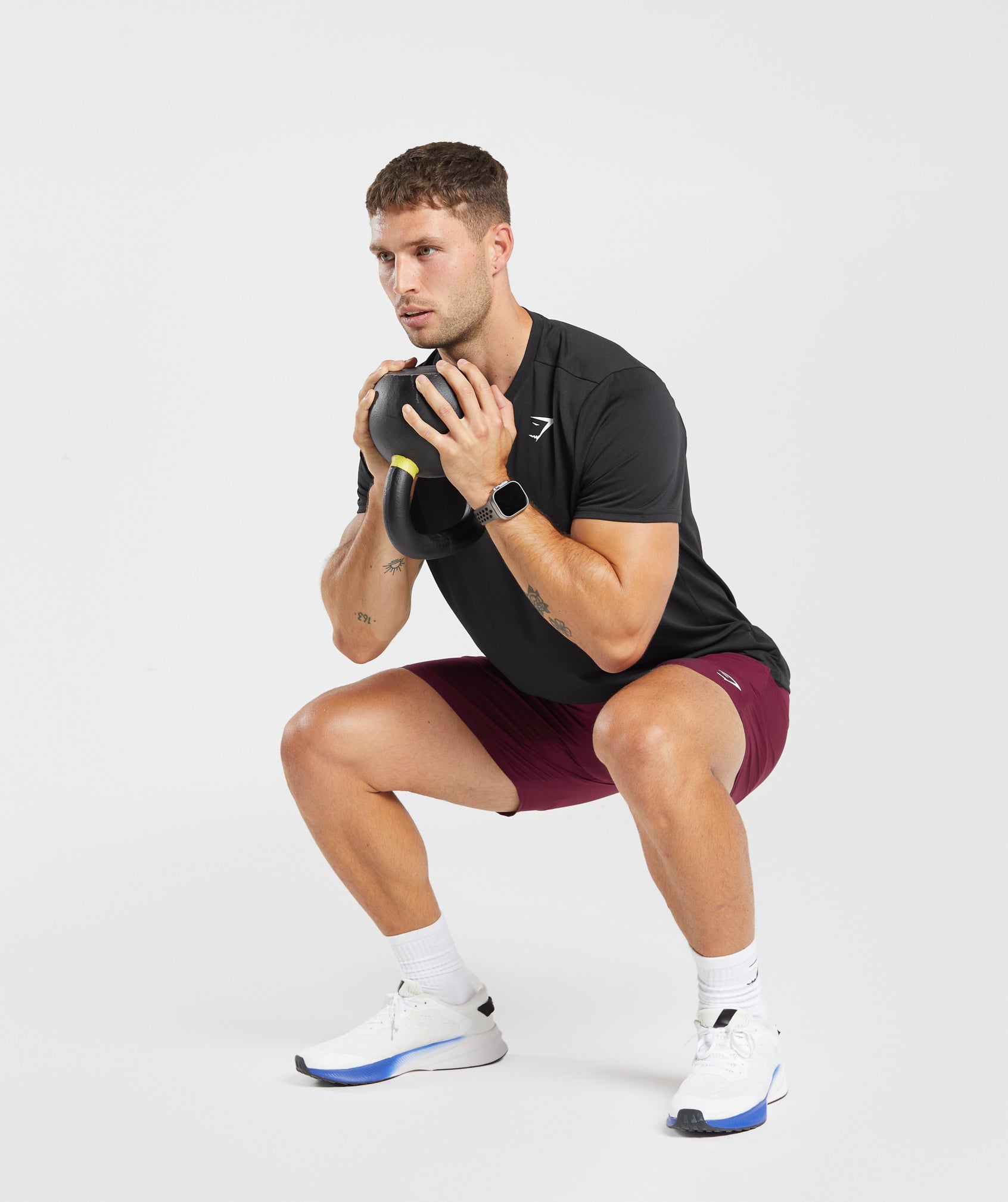 gymshark-arrival-7-shorts-plum-pink-aw23