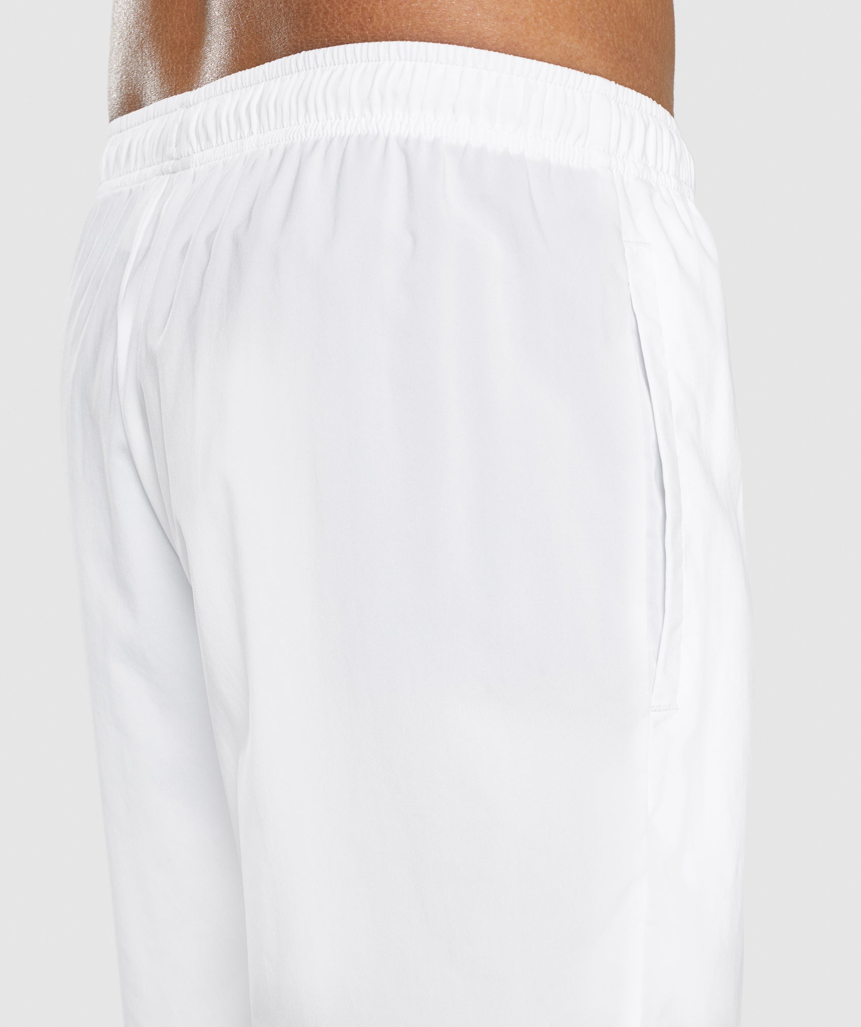 gymshark-arrival-7-shorts-white-aw22