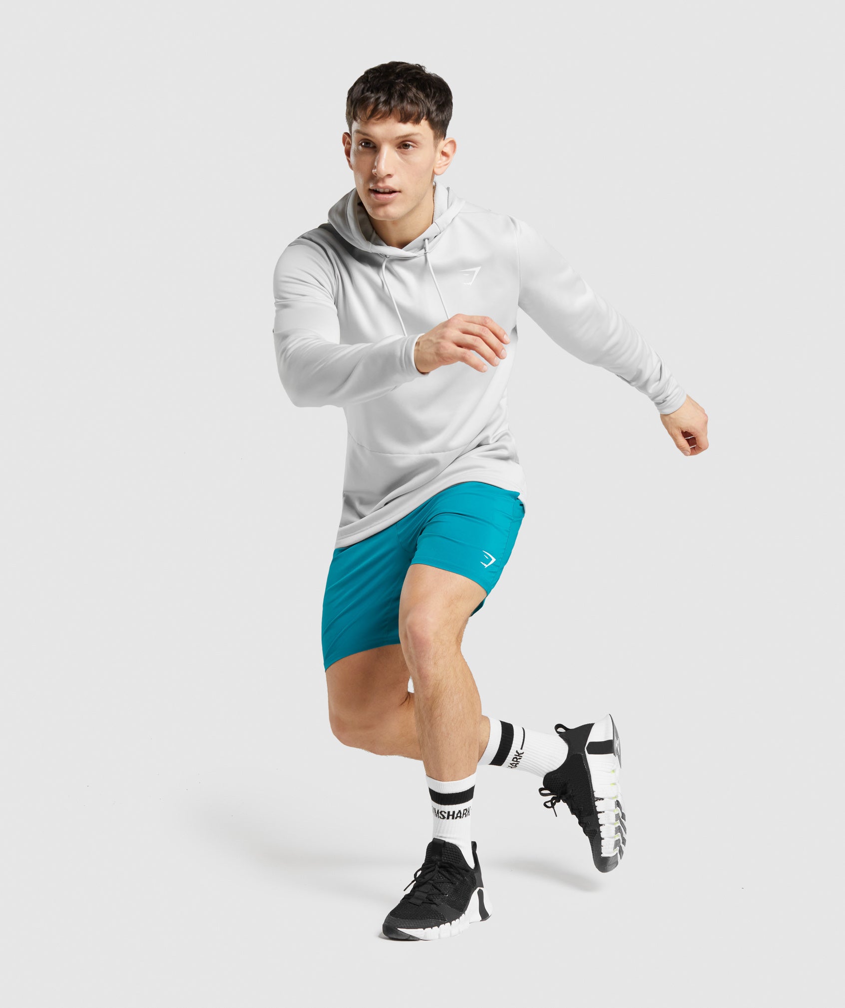gymshark-arrival-hoodie-light-grey