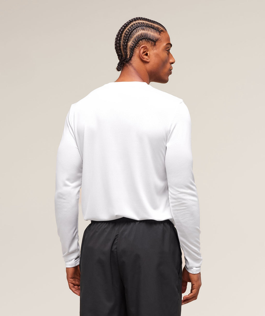 gymshark-arrival-long-sleeve-t-shirt-white-aw22