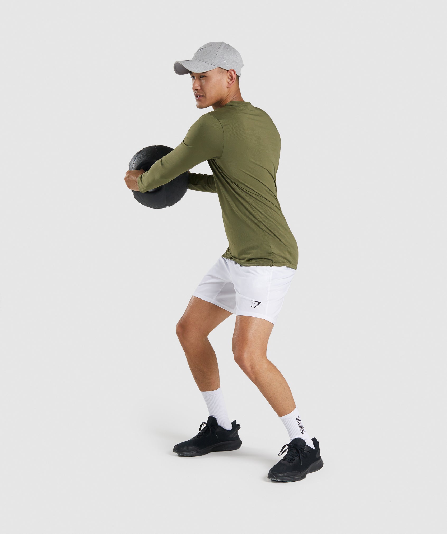 gymshark-arrival-long-sleeve-t-shirt-dark-green