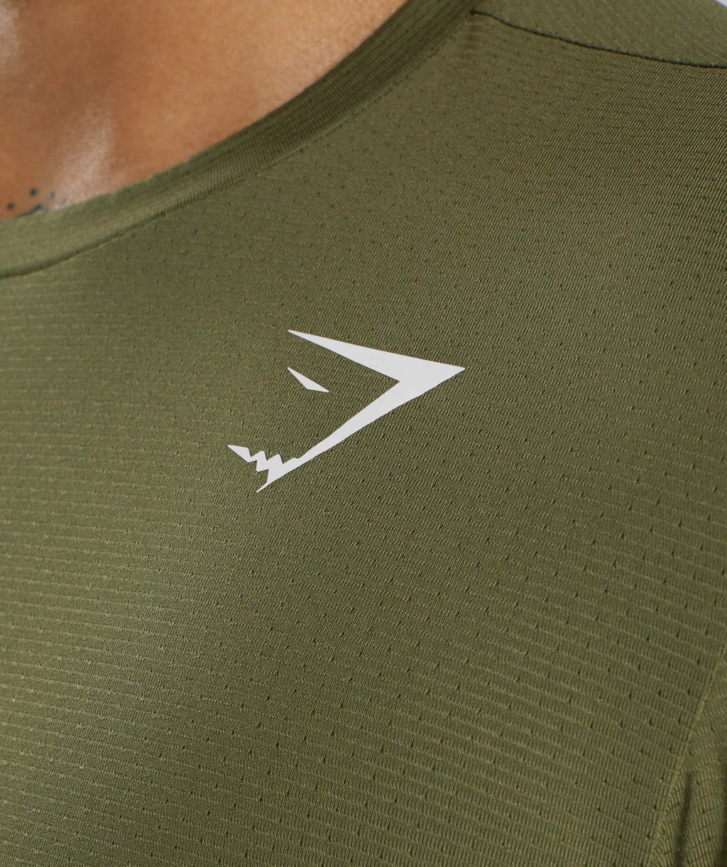 gymshark-arrival-long-sleeve-t-shirt-dark-green