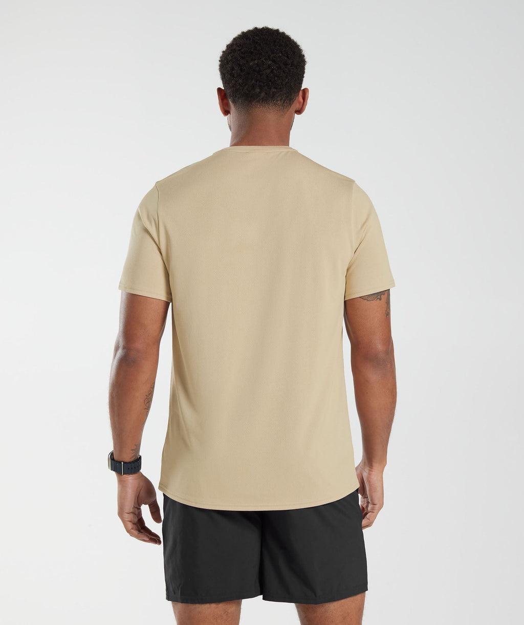 gymshark-arrival-t-shirt-toasted-brown-ss23