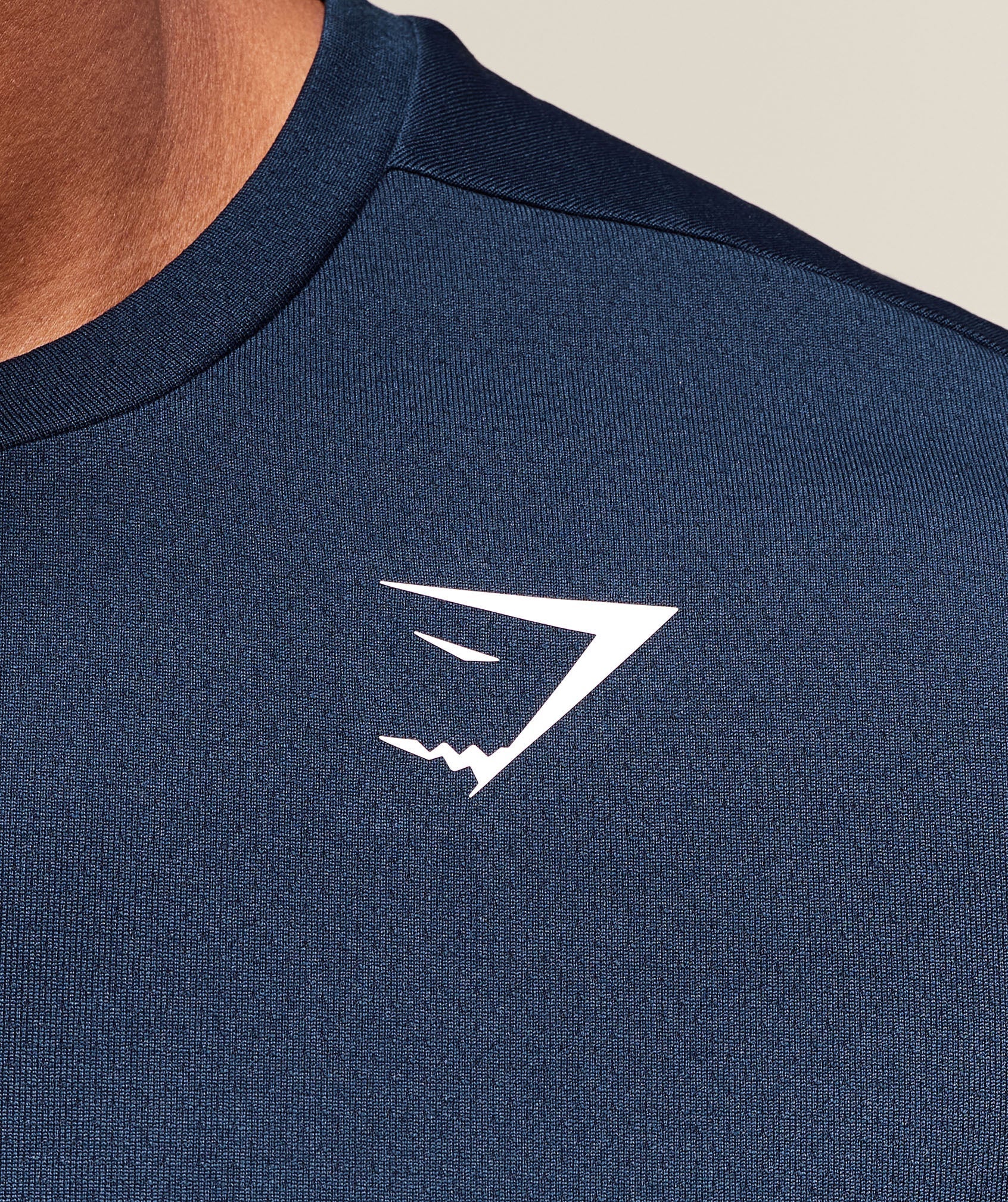gymshark-arrival-regular-fit-t-shirt-navy-ss22
