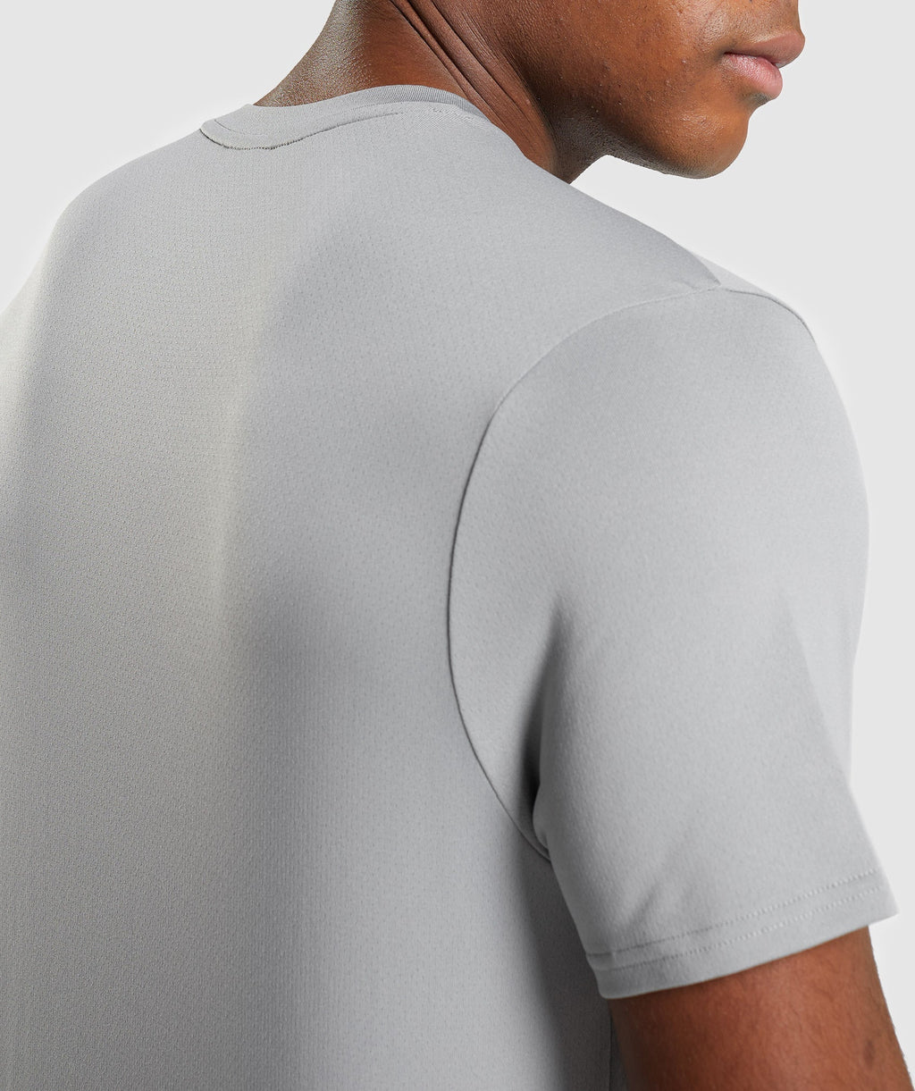 gymshark-arrival-regular-fit-t-shirt-smokey-grey-ss22