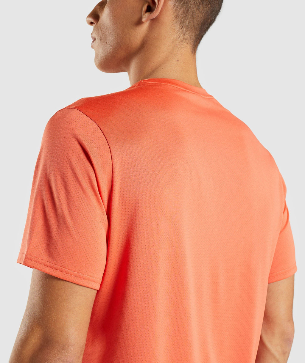 gymshark-arrival-regular-fit-t-shirt-papaya-orange-ss22