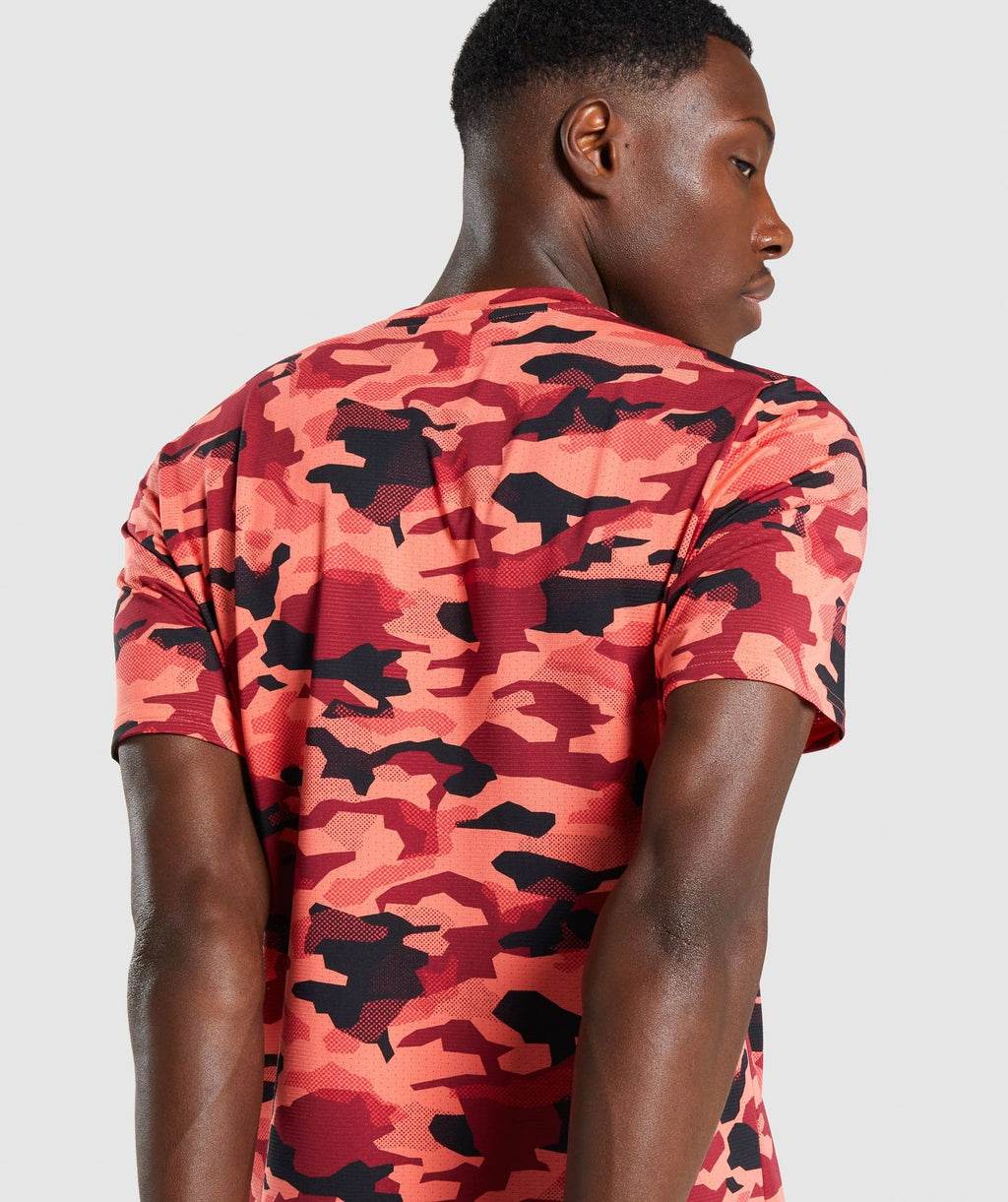 gymshark-arrival-t-shirt-red-camo