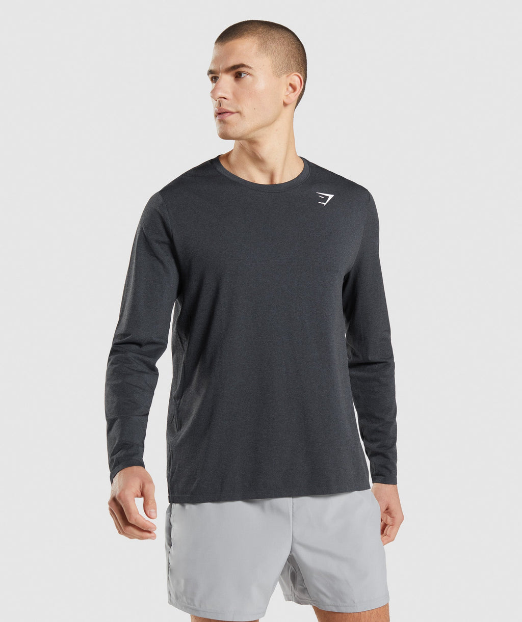 gymshark-arrival-seamless-long-sleeve-t-shirt-black-marl-aw21