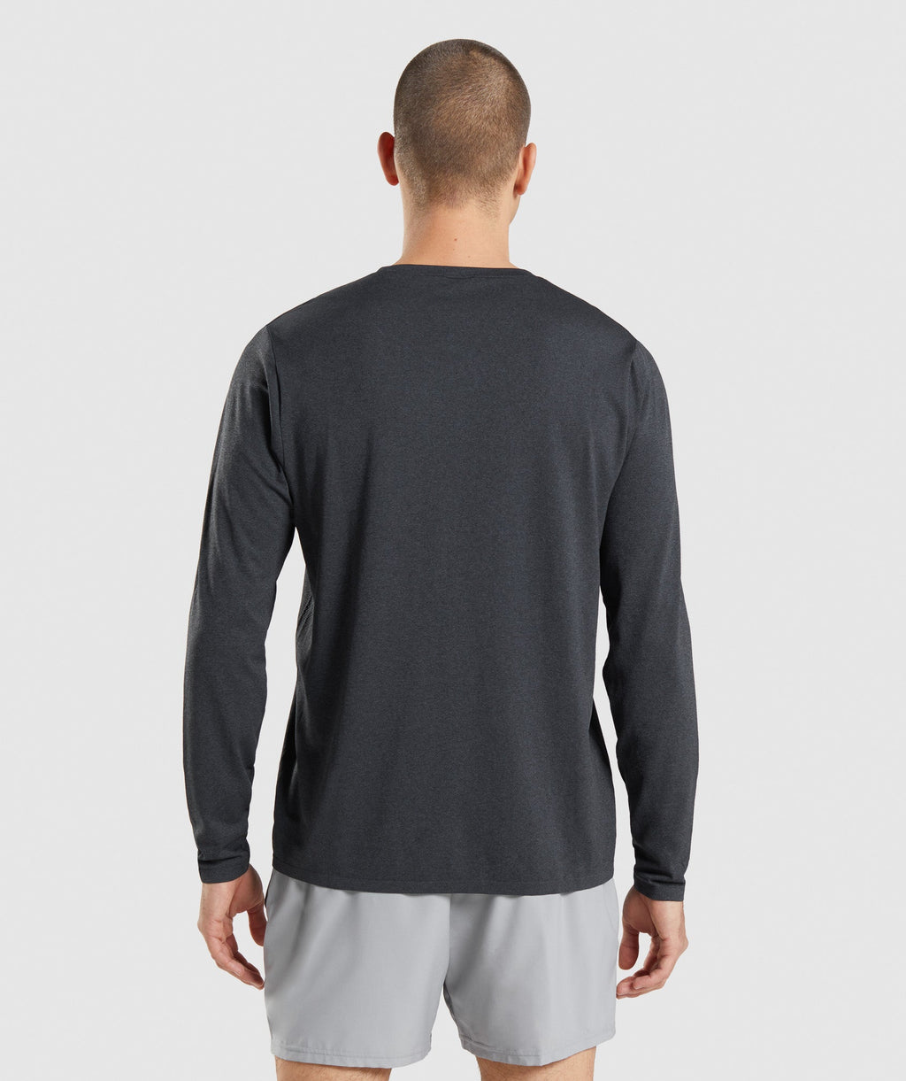 gymshark-arrival-seamless-long-sleeve-t-shirt-black-marl-aw21