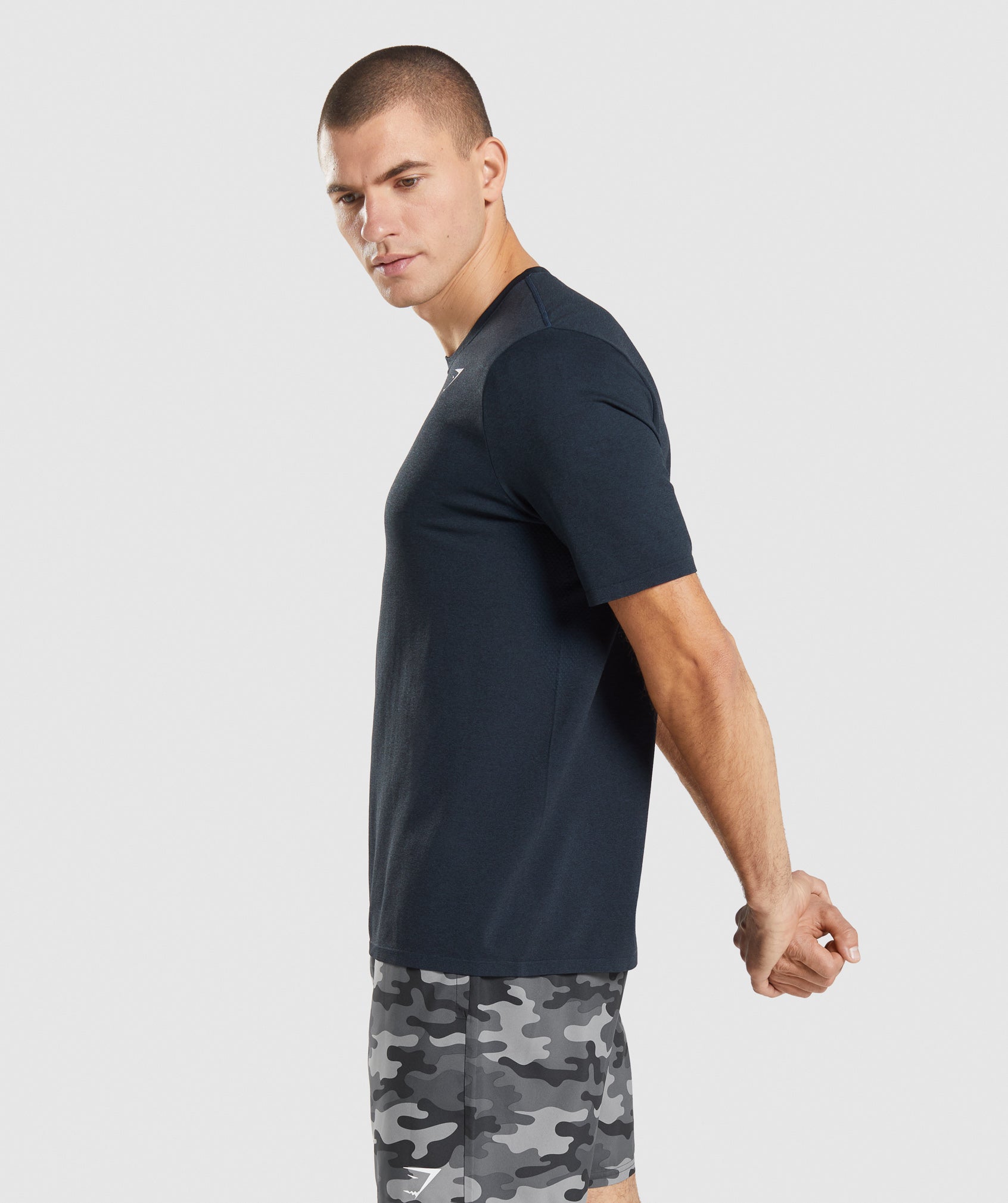 arrival-seamless-t-shirt-navy-aw21