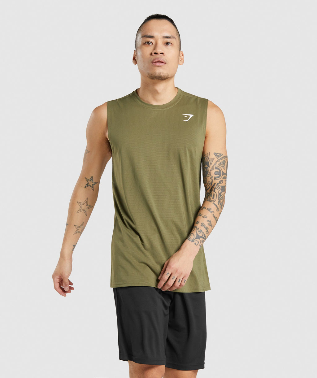 gymshark-arrival-sleeveless-tee-dark-green