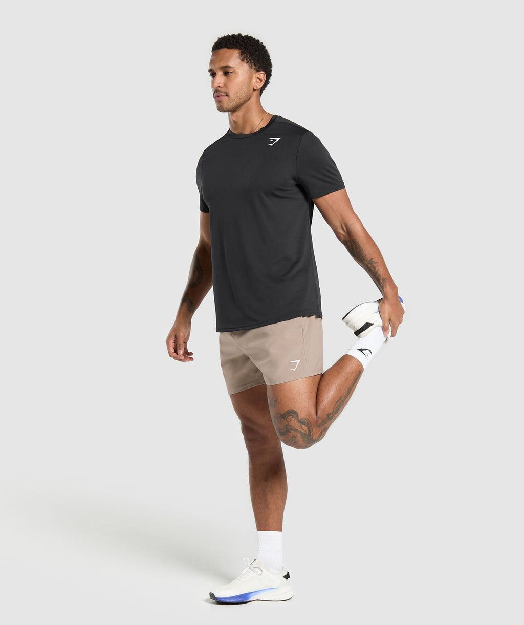 gymshark-arrival-5-shorts-cement-brown-ss25
