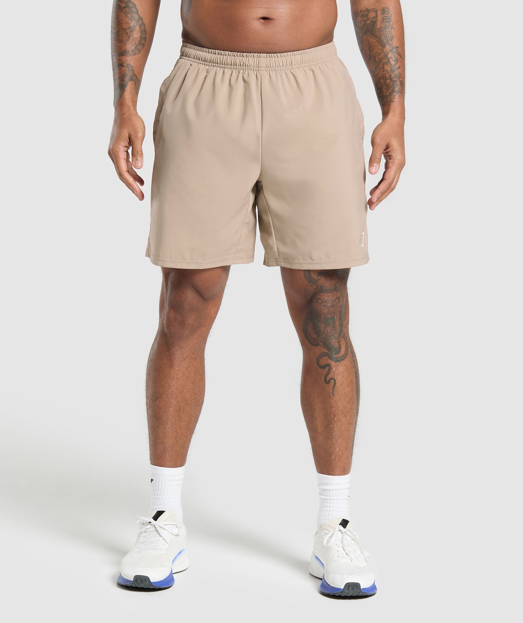 gymshark-arrival-7-shorts-cement-brown-ss25
