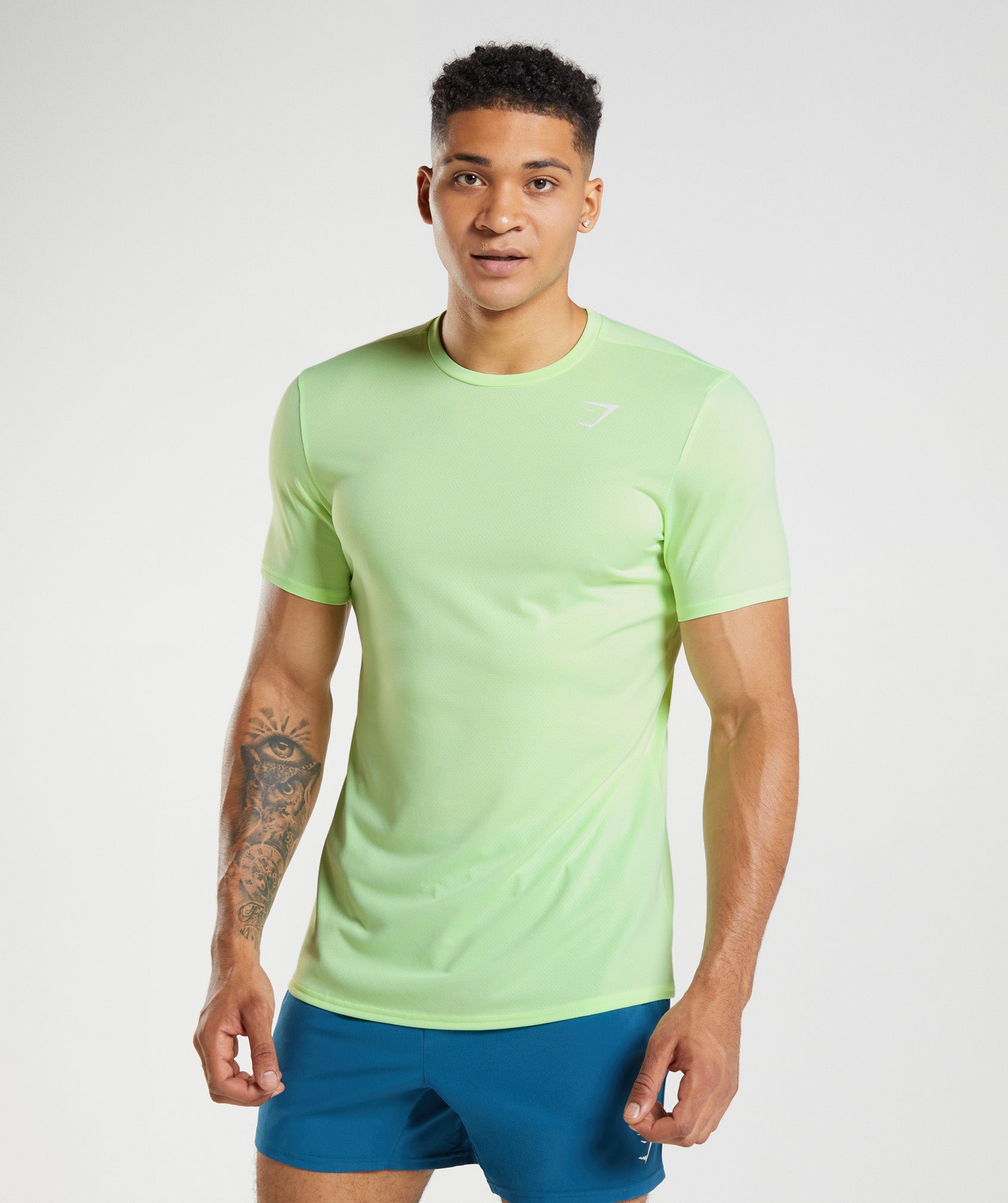 gymshark-arrival-slim-t-shirt-fluo-mint-aw22