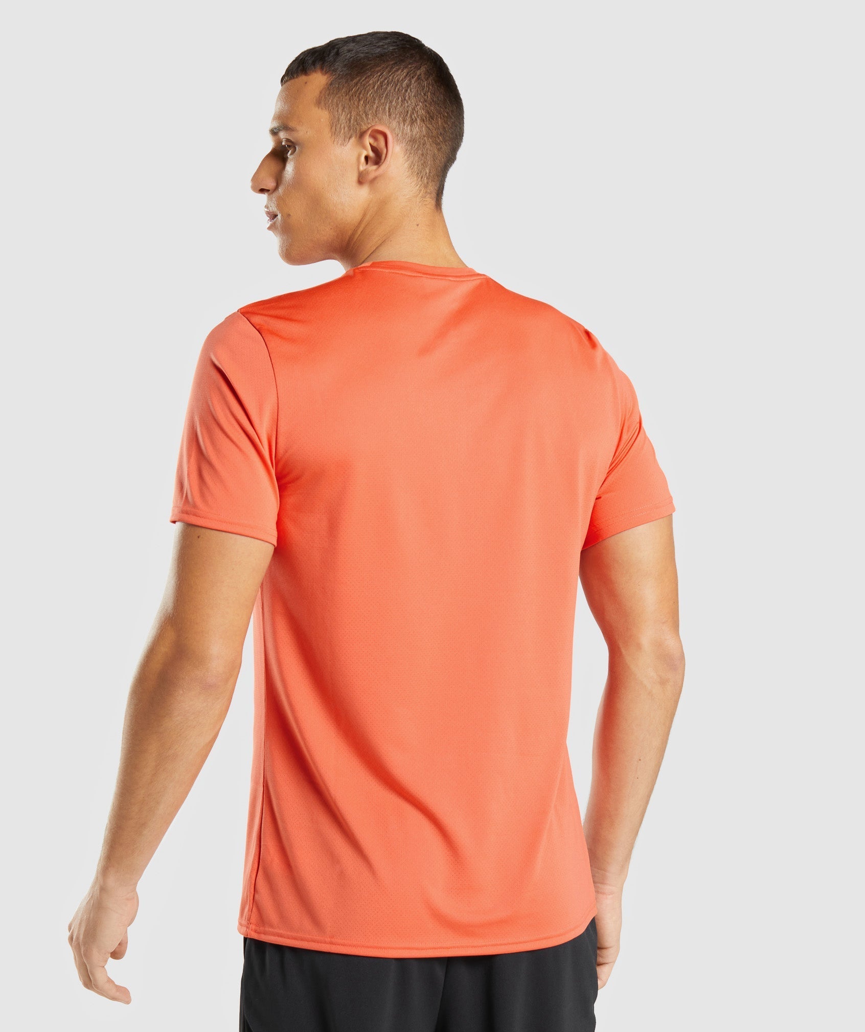 gymshark-arrival-t-shirt-papaya-orange-ss22