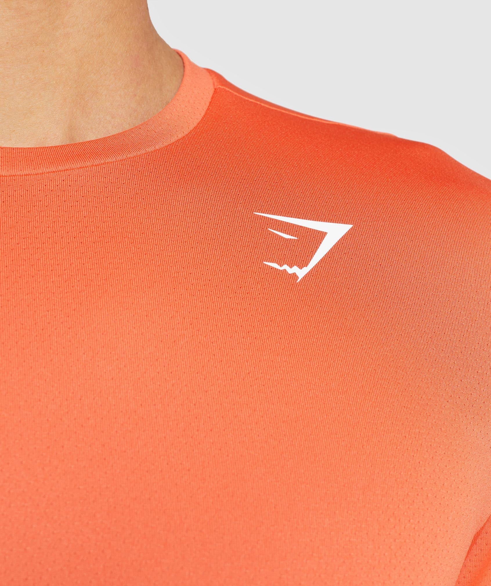 gymshark-arrival-t-shirt-papaya-orange-ss22