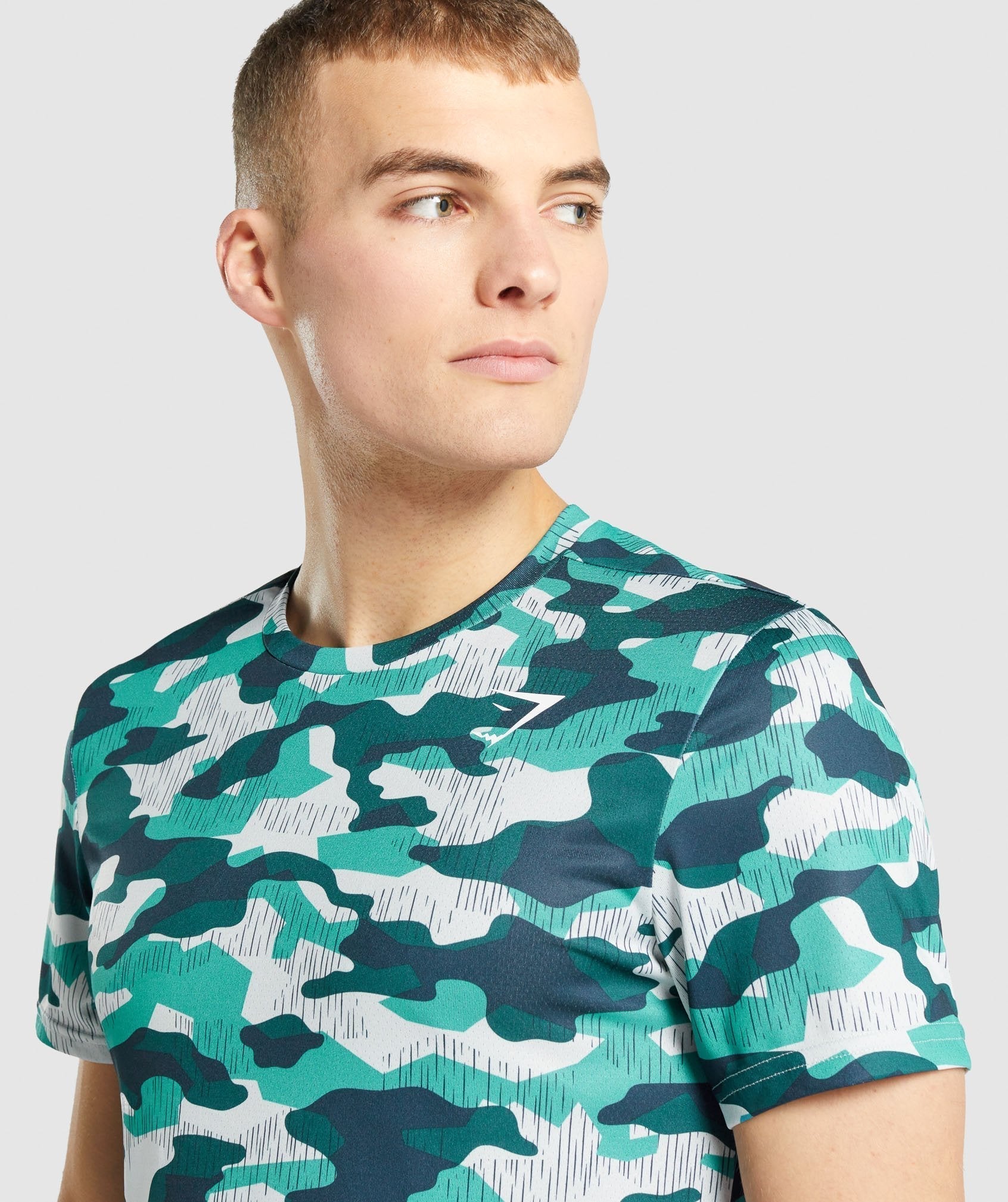 gymshark-arrival-t-shirt-teal-print-gsaw21