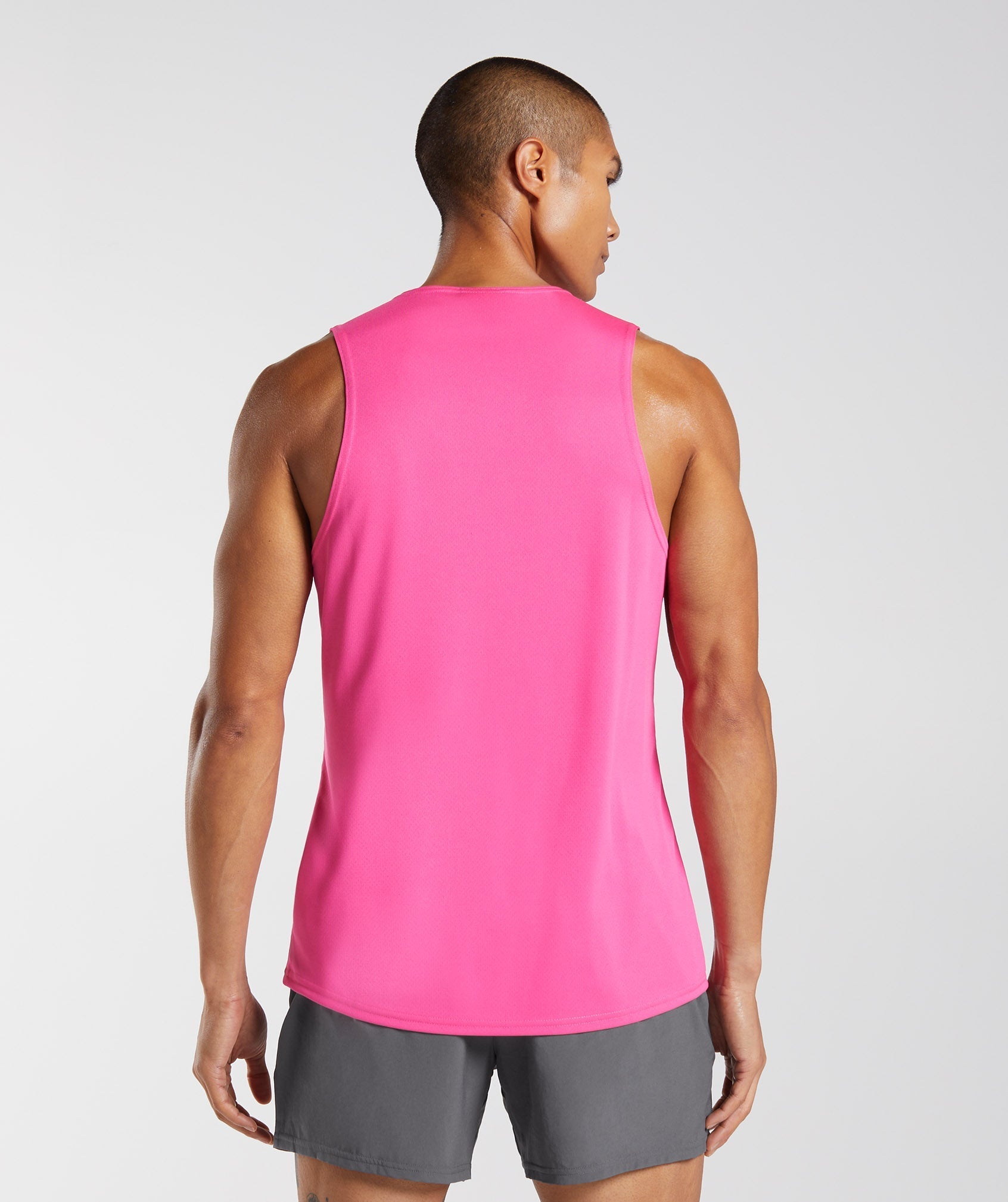 gymshark-arrival-tank-bright-fuchsia-ss23