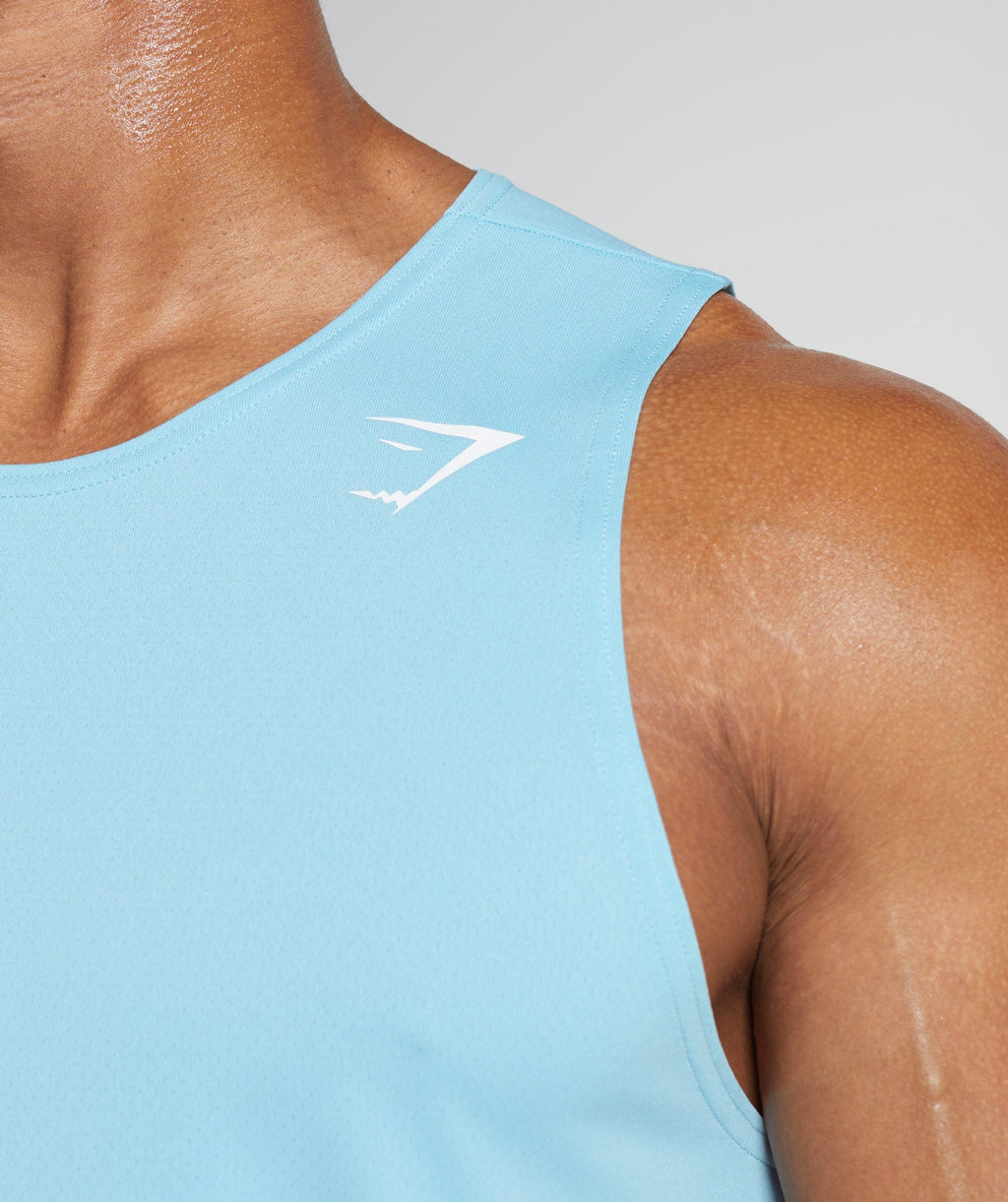 gymshark-arrival-tank-iceberg-blue-ss23