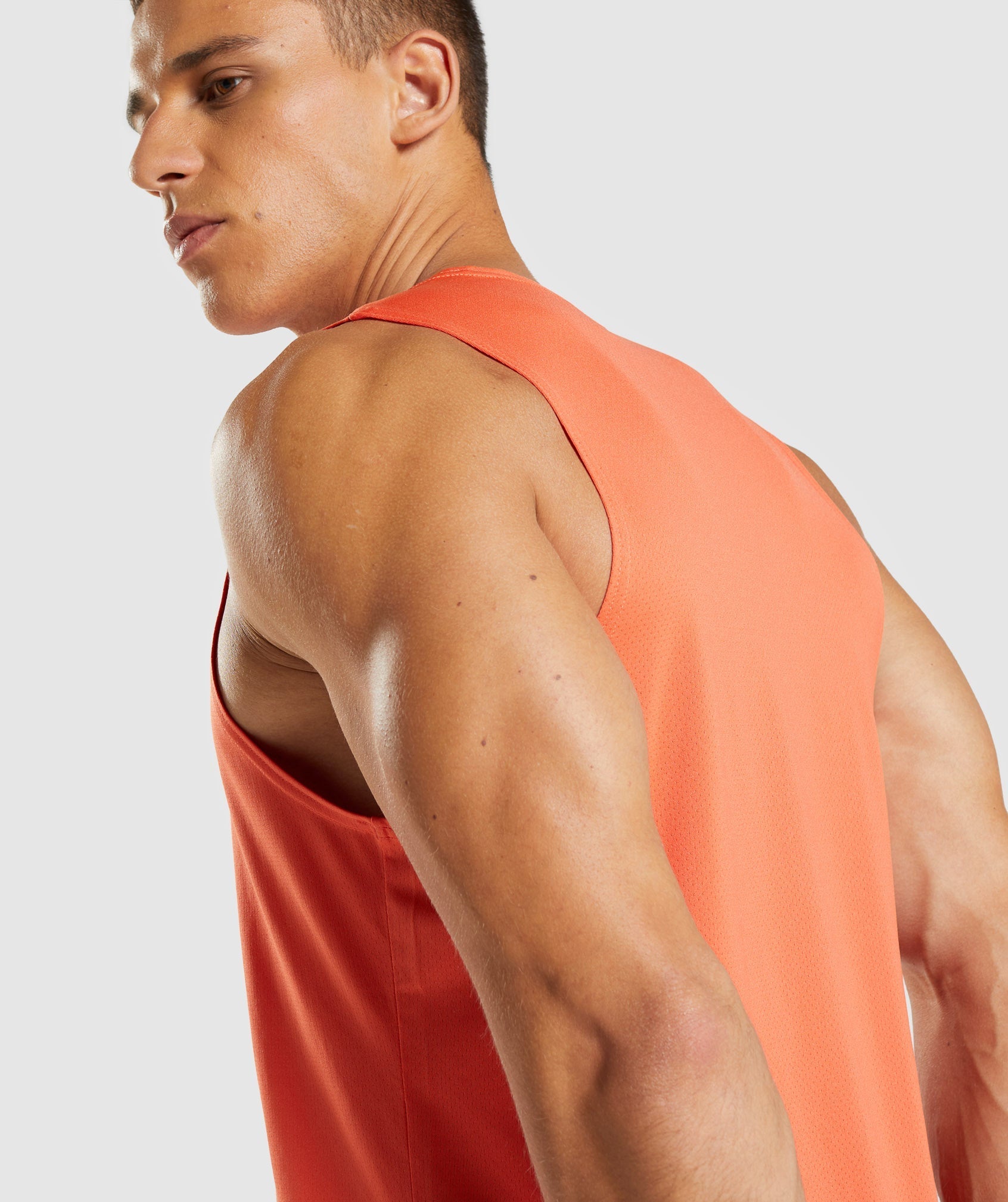 gymshark-arrival-tank-papaya-orange-ss22