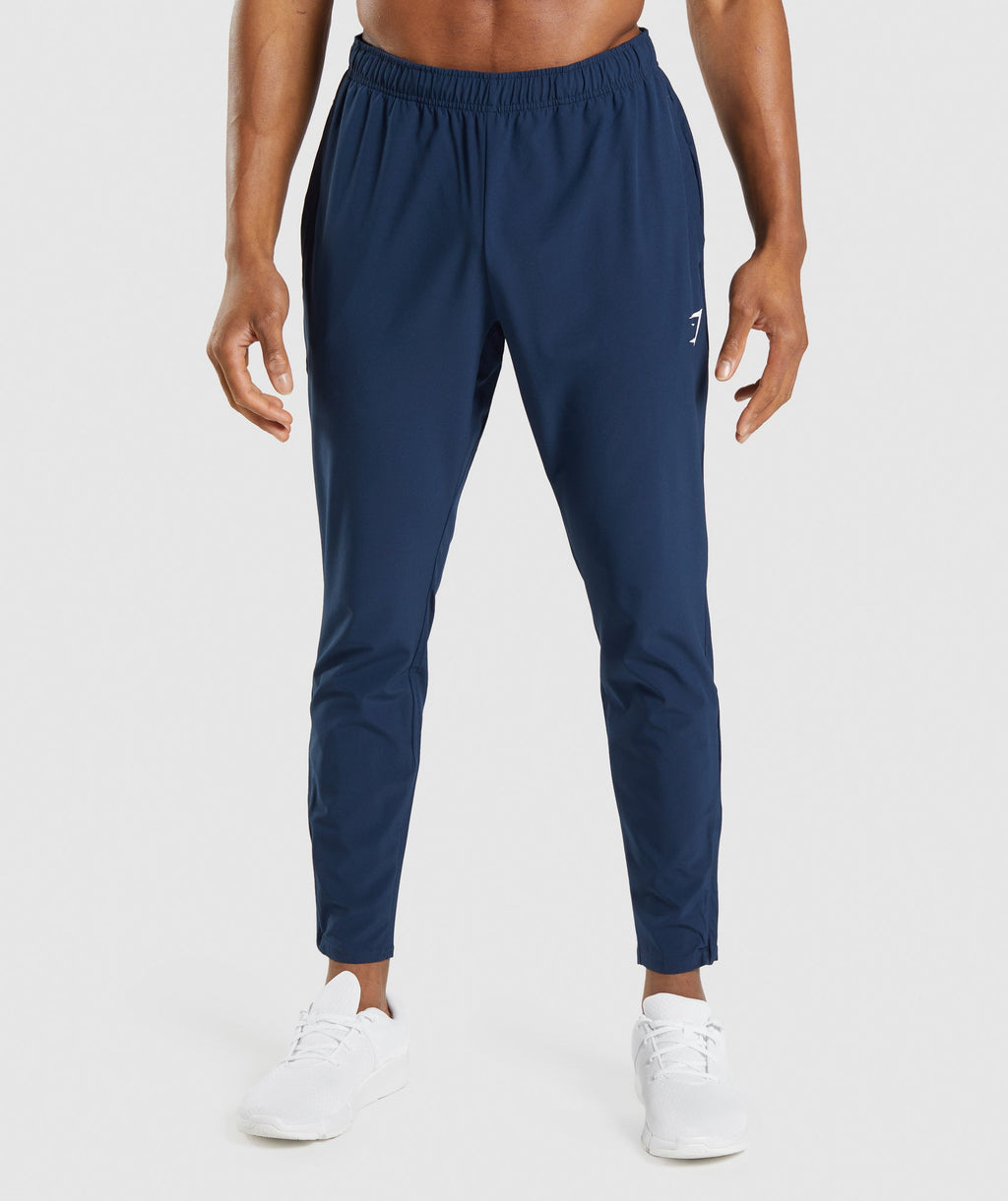 gymshark-arrival-woven-joggers-navy-ss22