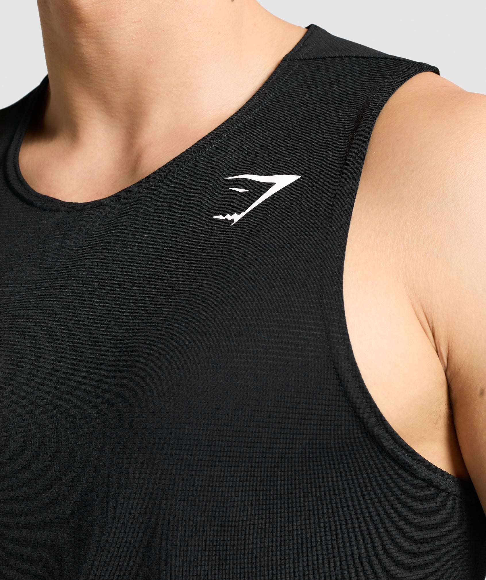 gymshark-arrival-tank-black