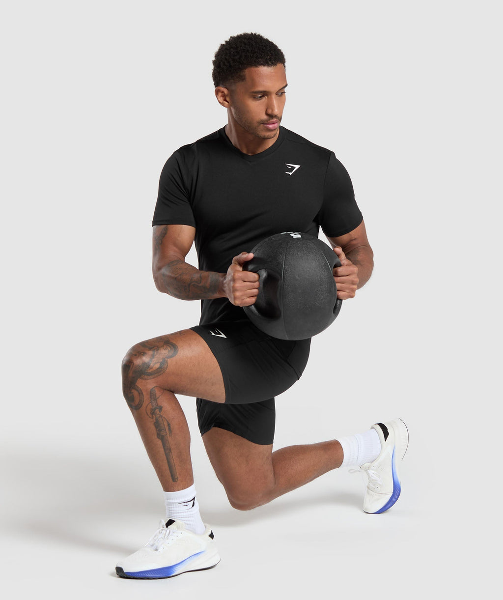 gymshark-arrival-v-neck-t-shirt-black-ss24
