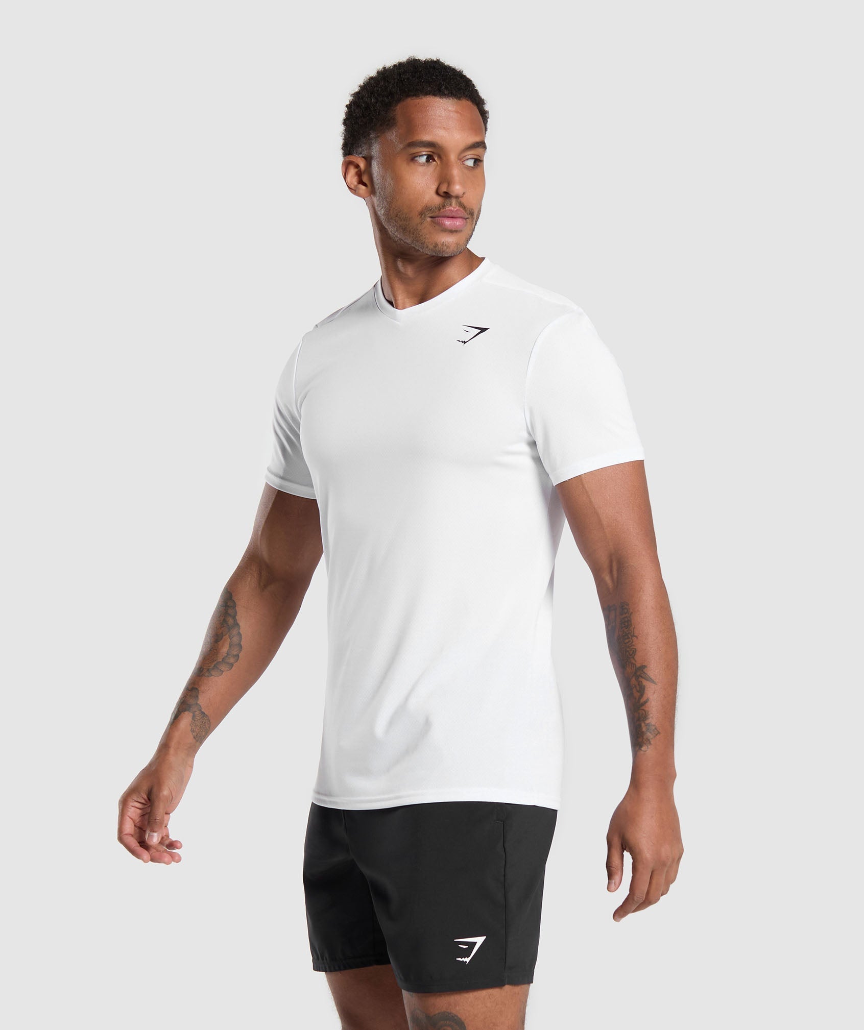 gymshark-arrival-v-neck-t-shirt-white-ss24