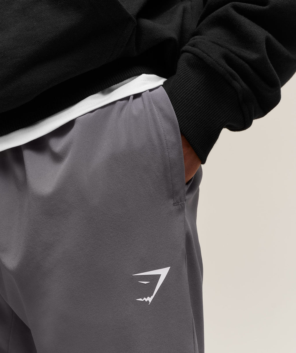 gymshark-arrival-woven-joggers-silhouette-grey-aw22