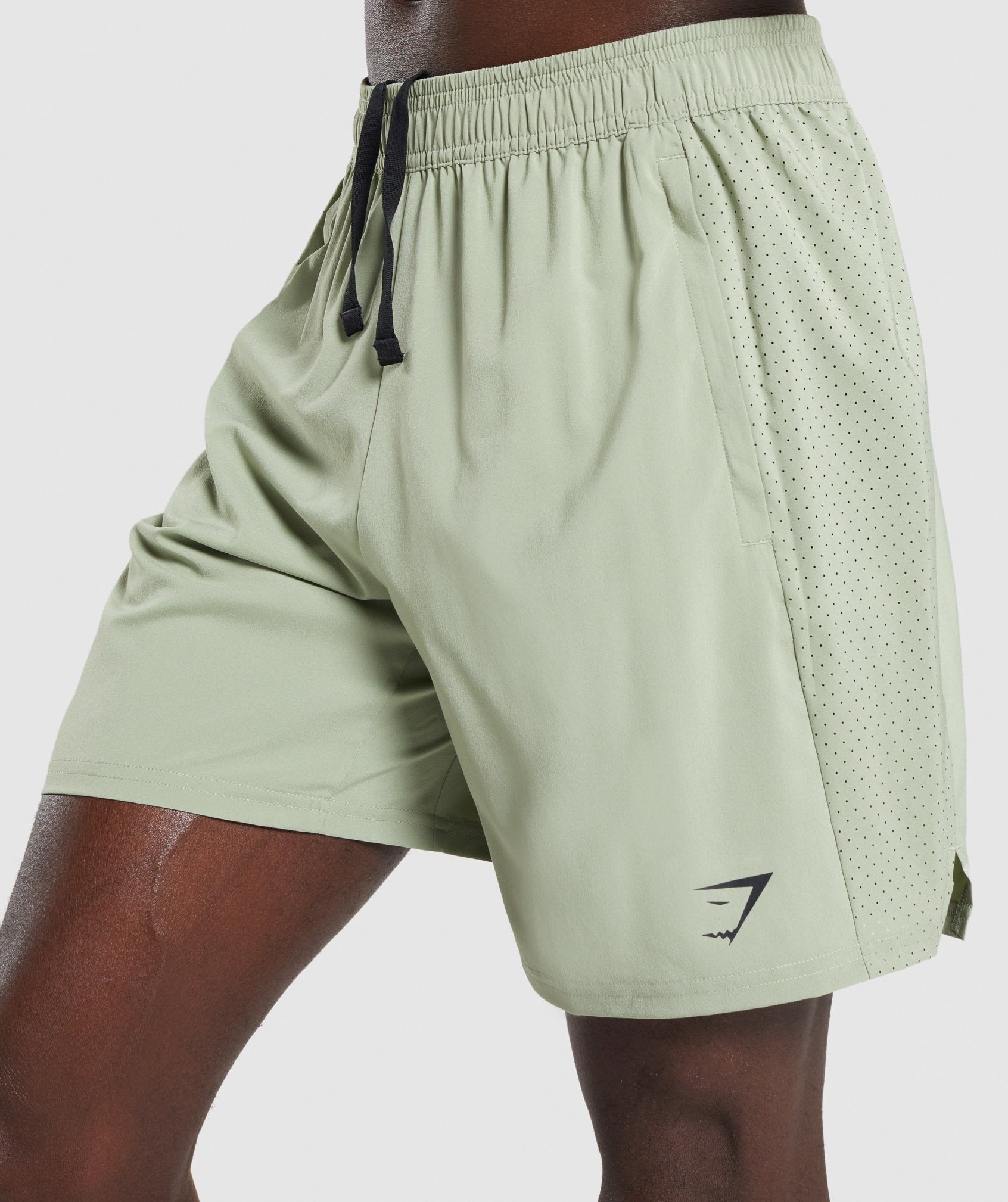 gymshark-aspect-shorts-light-green
