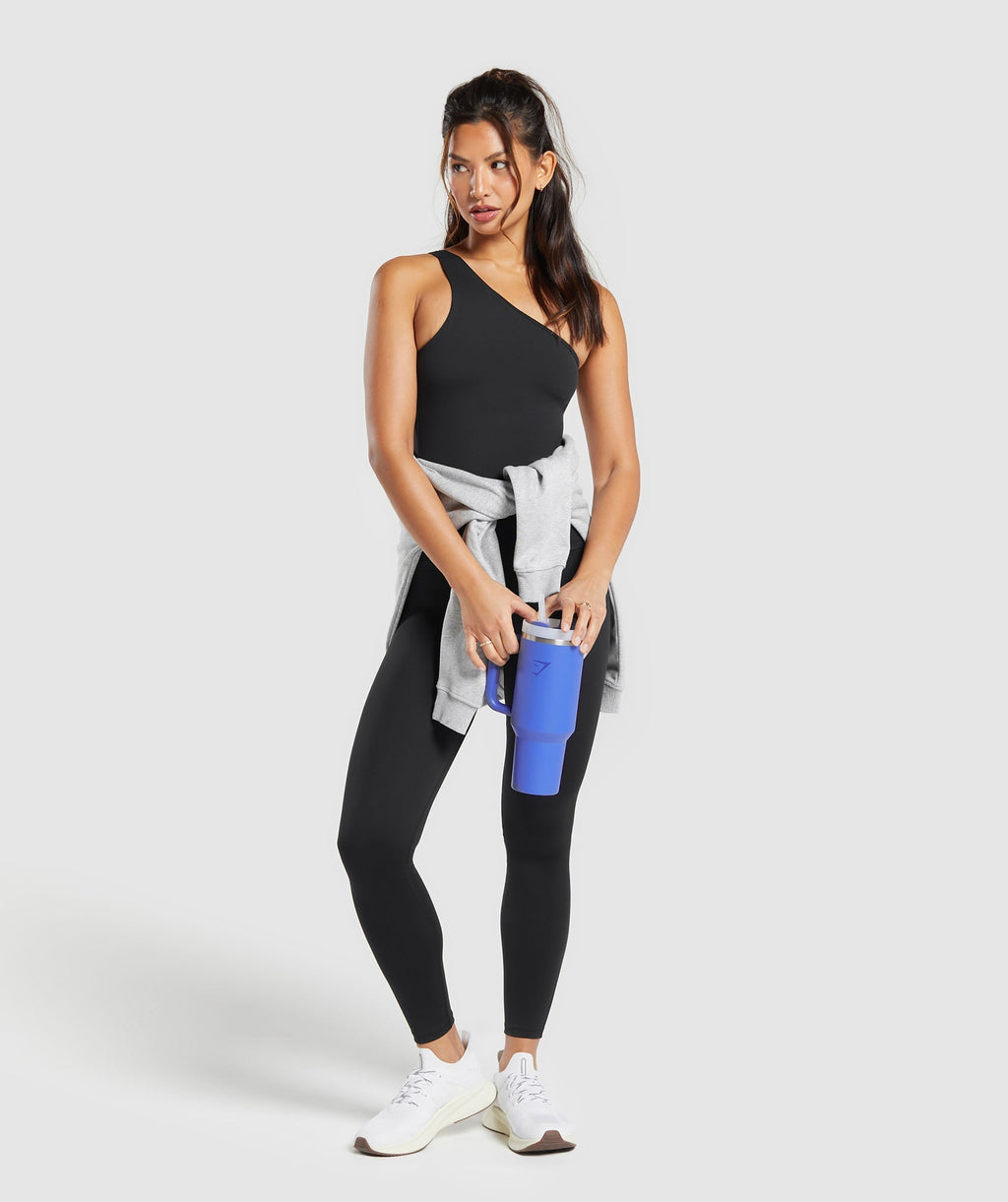 gymshark-asymmetric-shelf-tank-black-ss24