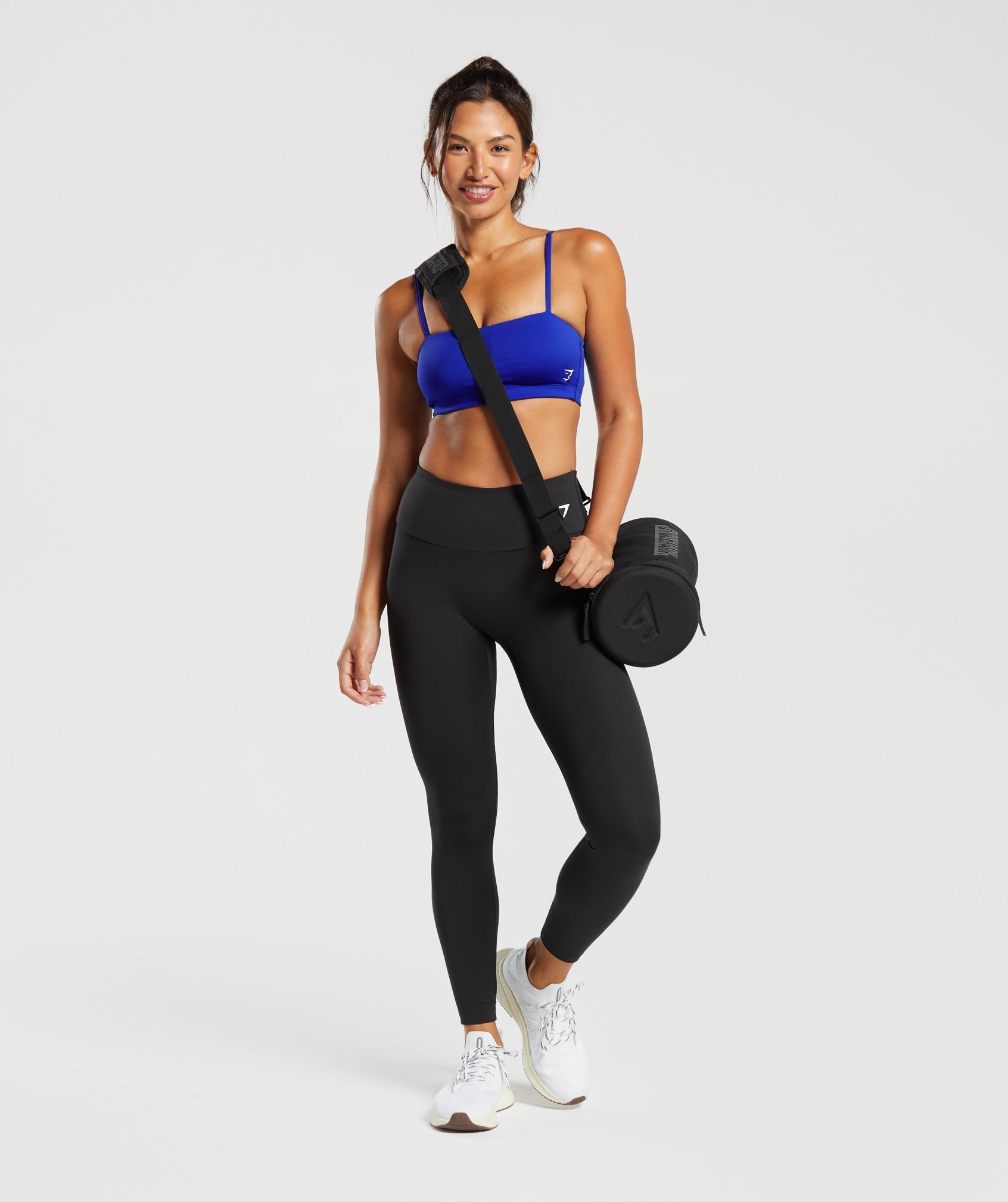 gymshark-bandeau-sports-bra-cobalt-blue-aw23