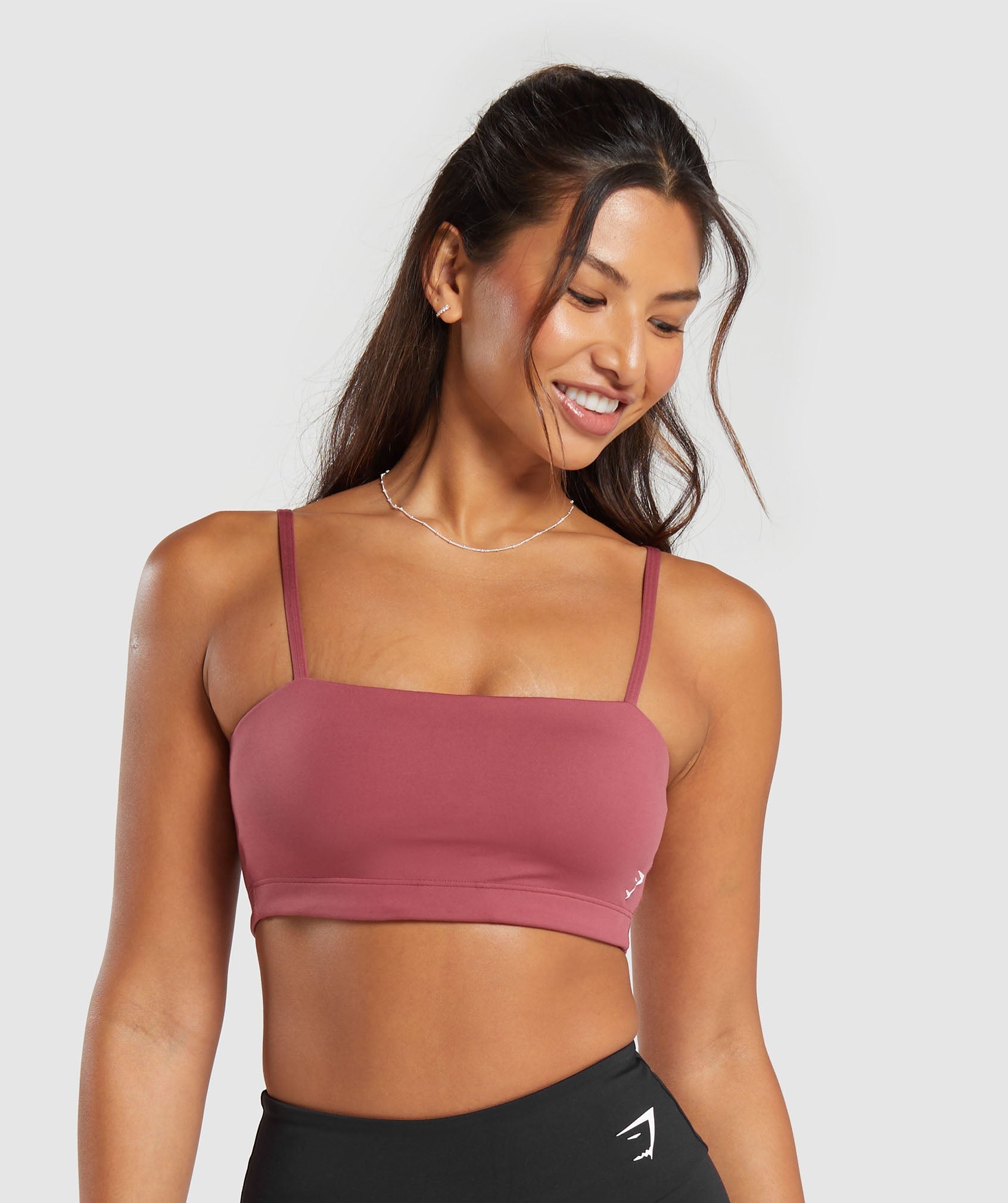 gymshark-bandeau-sports-bra-soft-berry-aw23