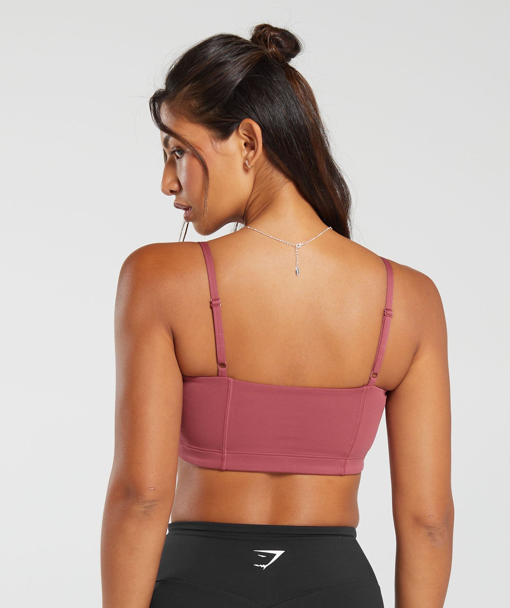 gymshark-bandeau-sports-bra-soft-berry-aw23