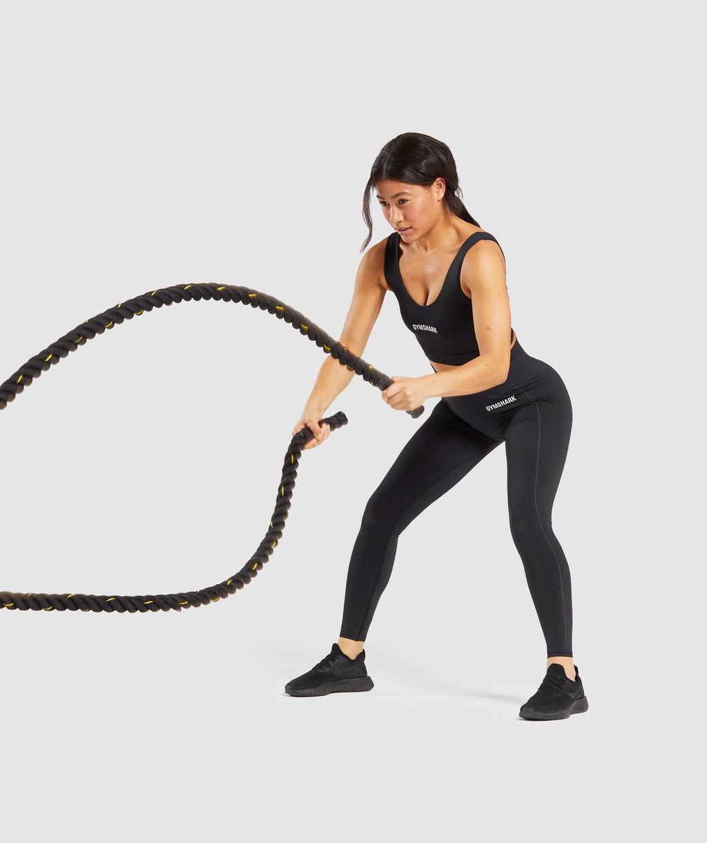 gymshark-breeze-lightweight-seamless-sports-bra-black
