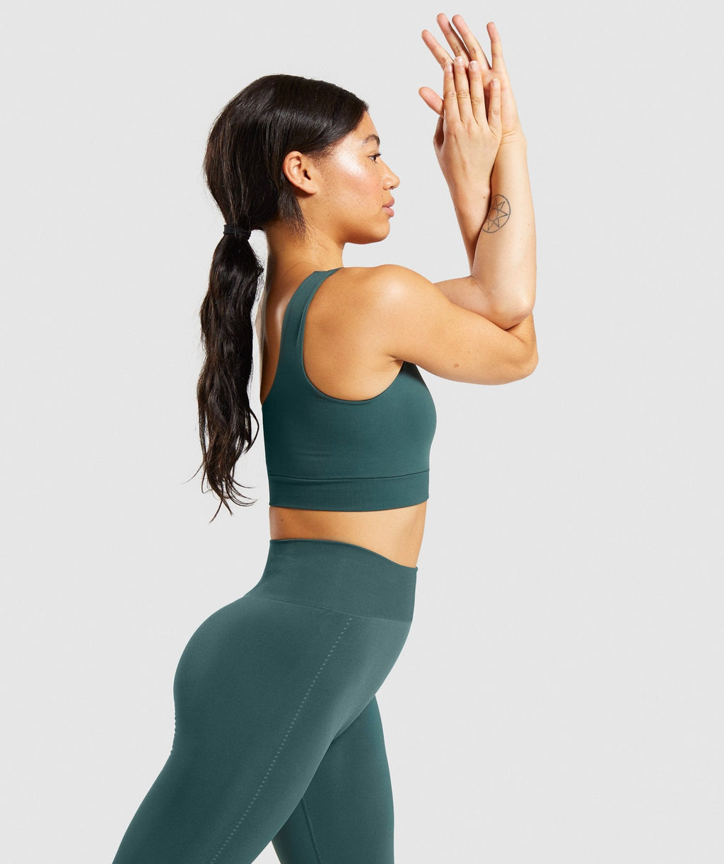 gymshark-breeze-lightweight-seamless-sports-bra-dark-green