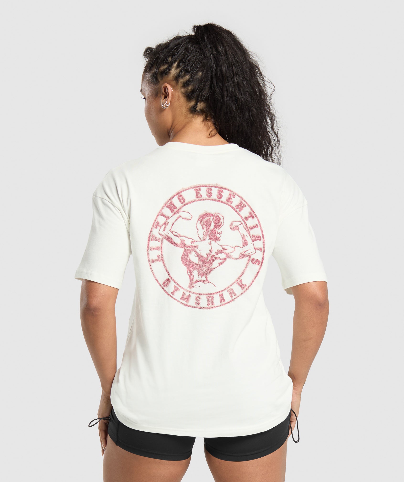 gymshark-back-gains-graphic-oversized-tee-soft-white-ss25