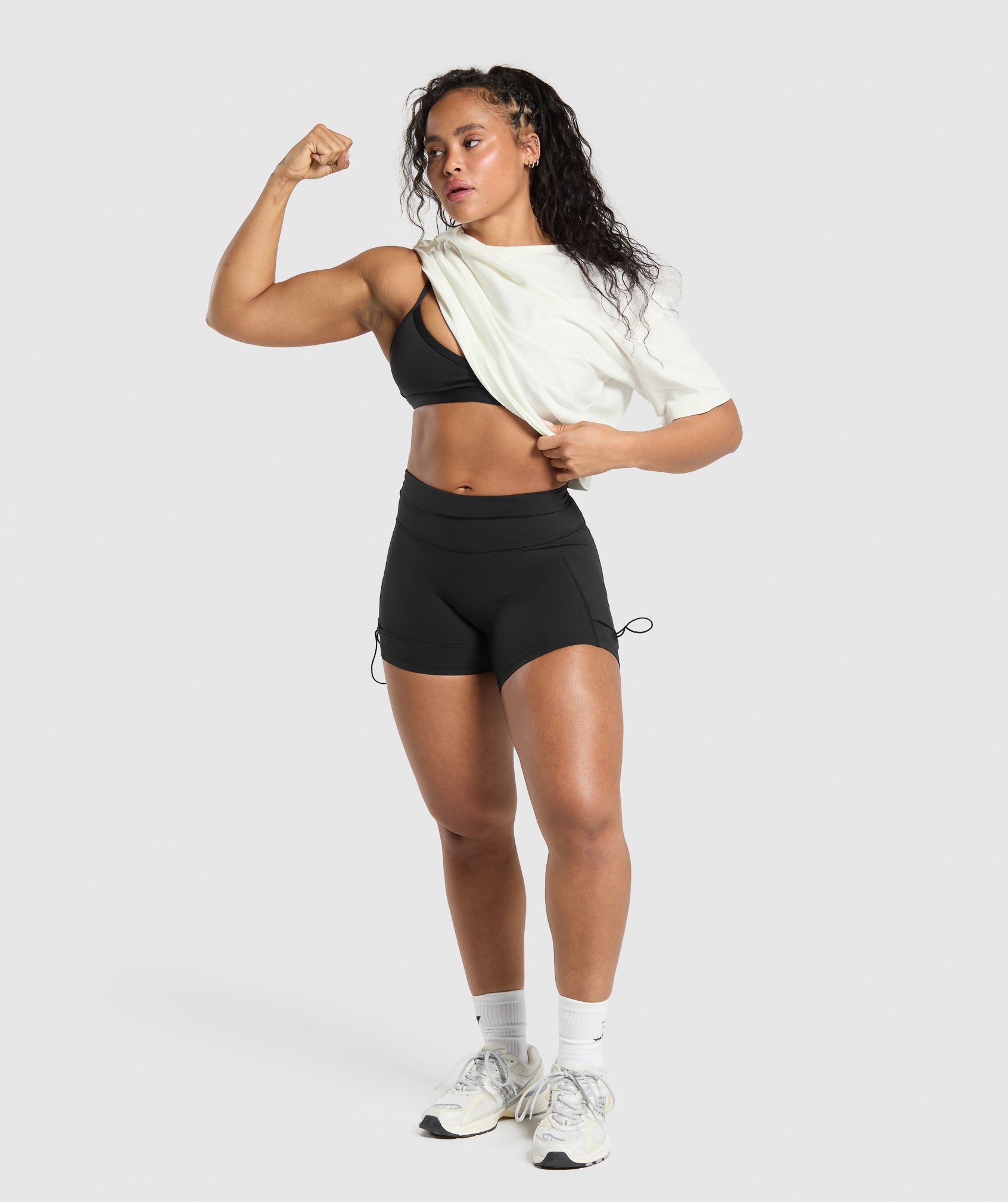 gymshark-back-gains-graphic-oversized-tee-soft-white-ss25